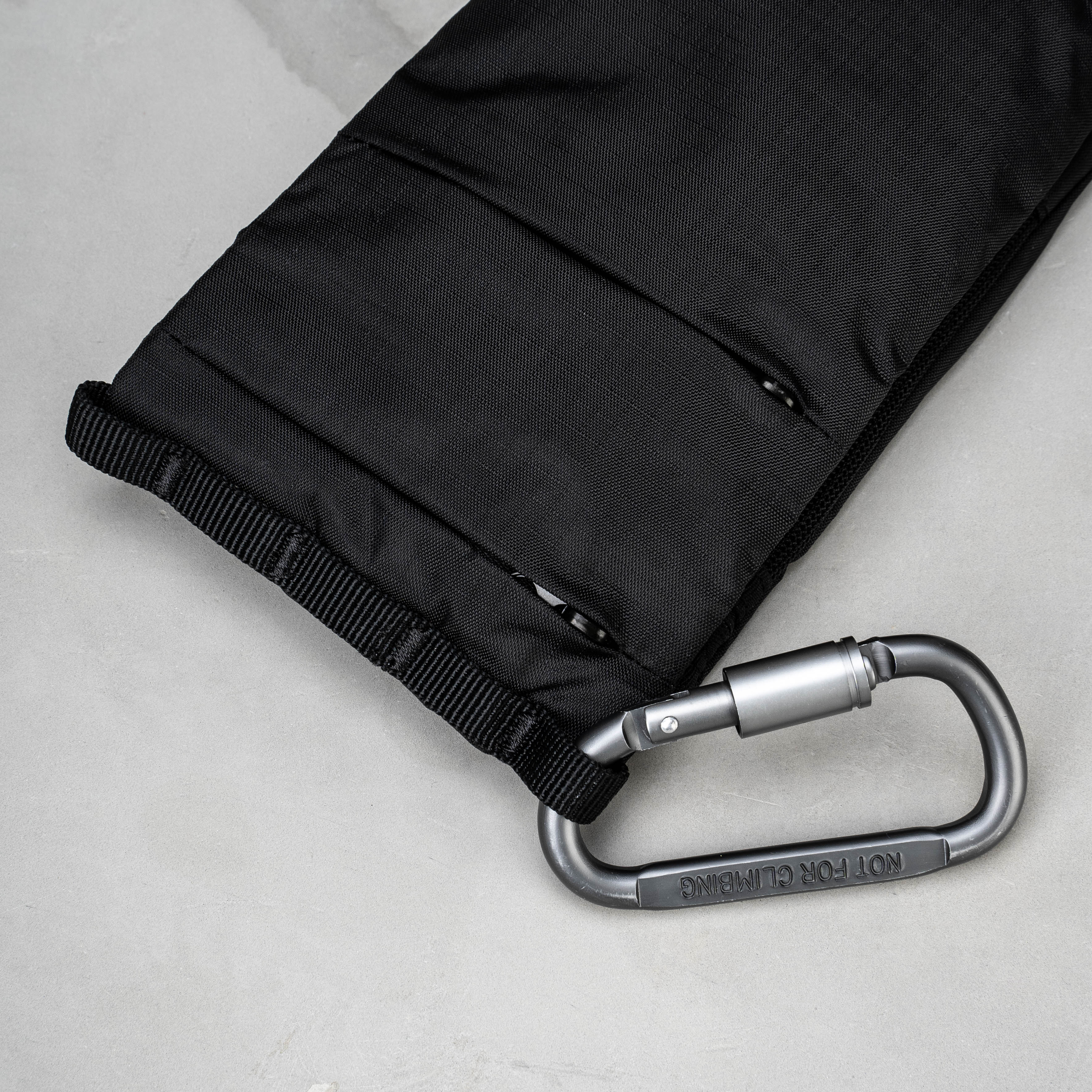 topologie まとめ売り　フォンサコッシュ　ブラック　シルバー　ストラップ Phone Sacoche フォンサコッシュ【バッグ単体】 – Topologie