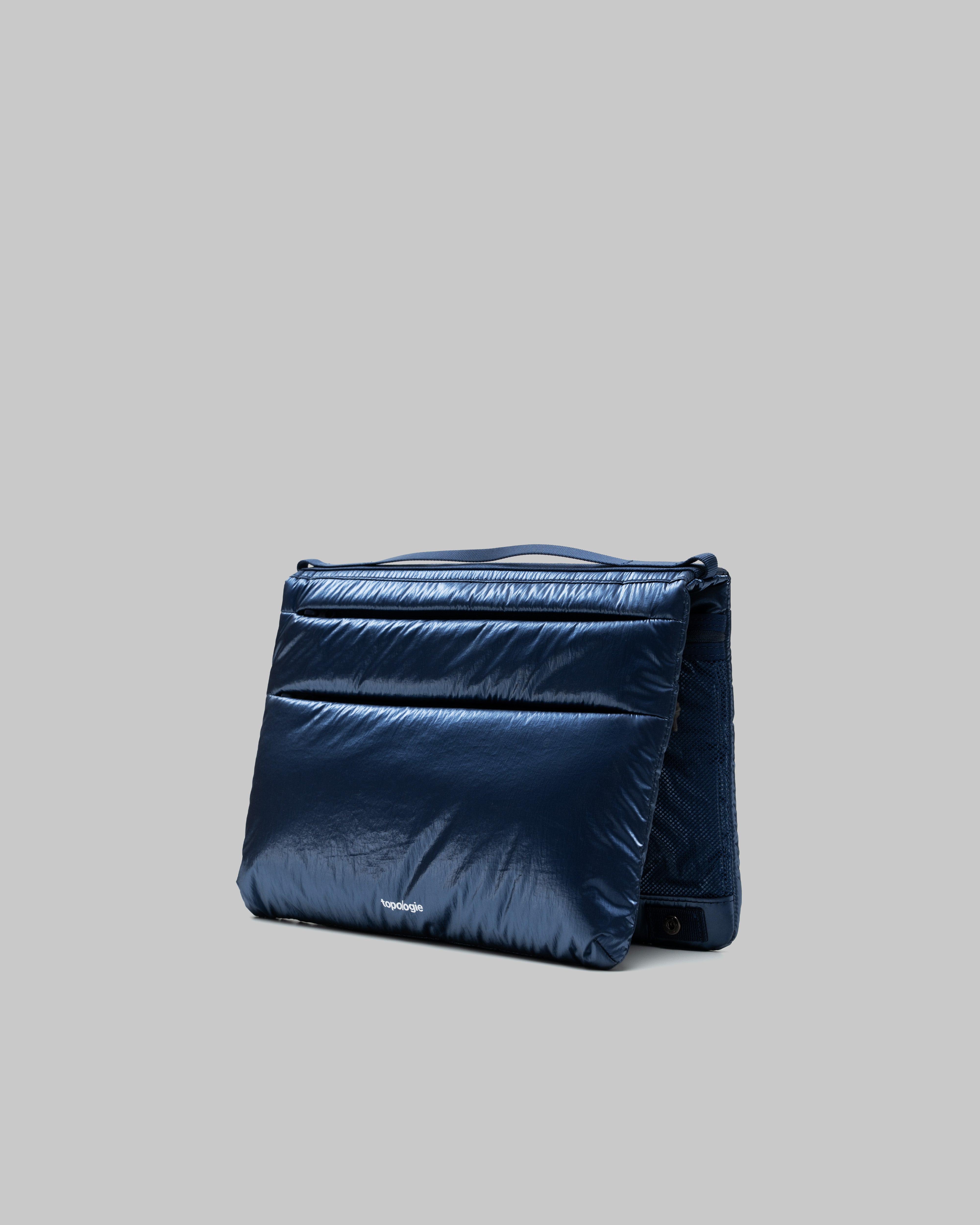 Flat Sacoche Large（フラット サコッシュ ラージ） – Topologie 