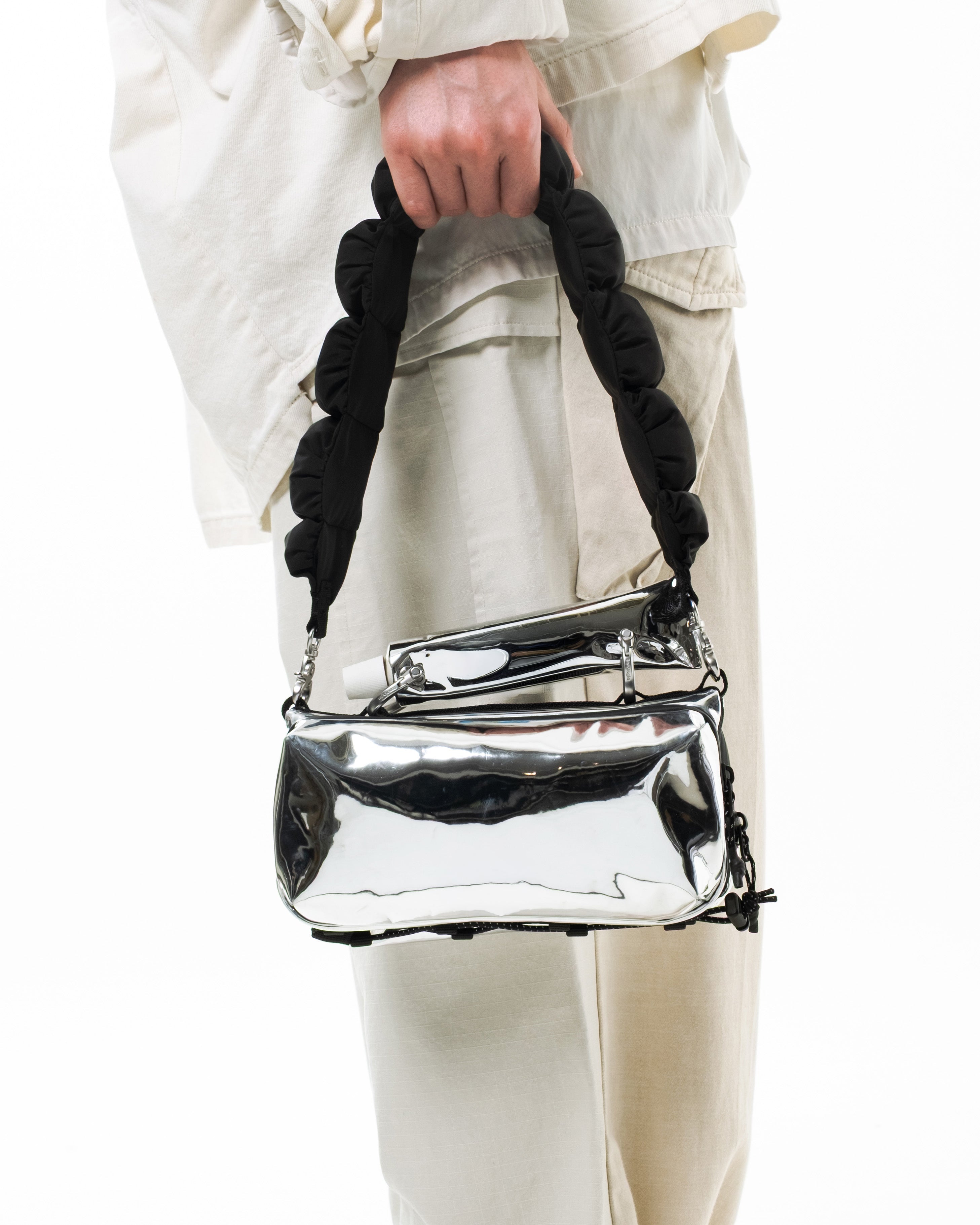Topologie x Maison MIHARA YASUHIRO Puffer Wrist Strap – Topologie