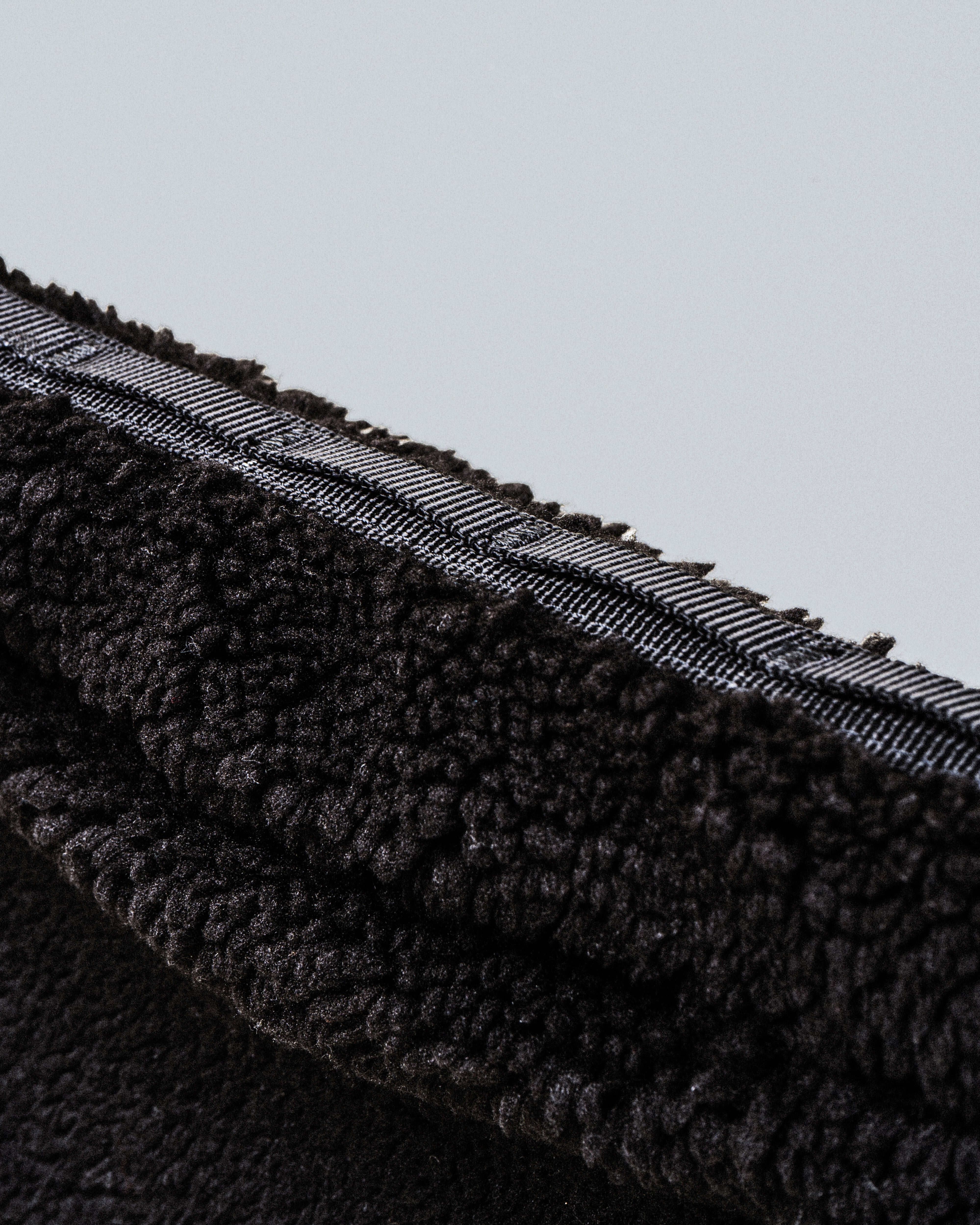 Flat Sacoche Small フラット サコッシュ スモール / Dry Black / 20mm Sling / Lavender