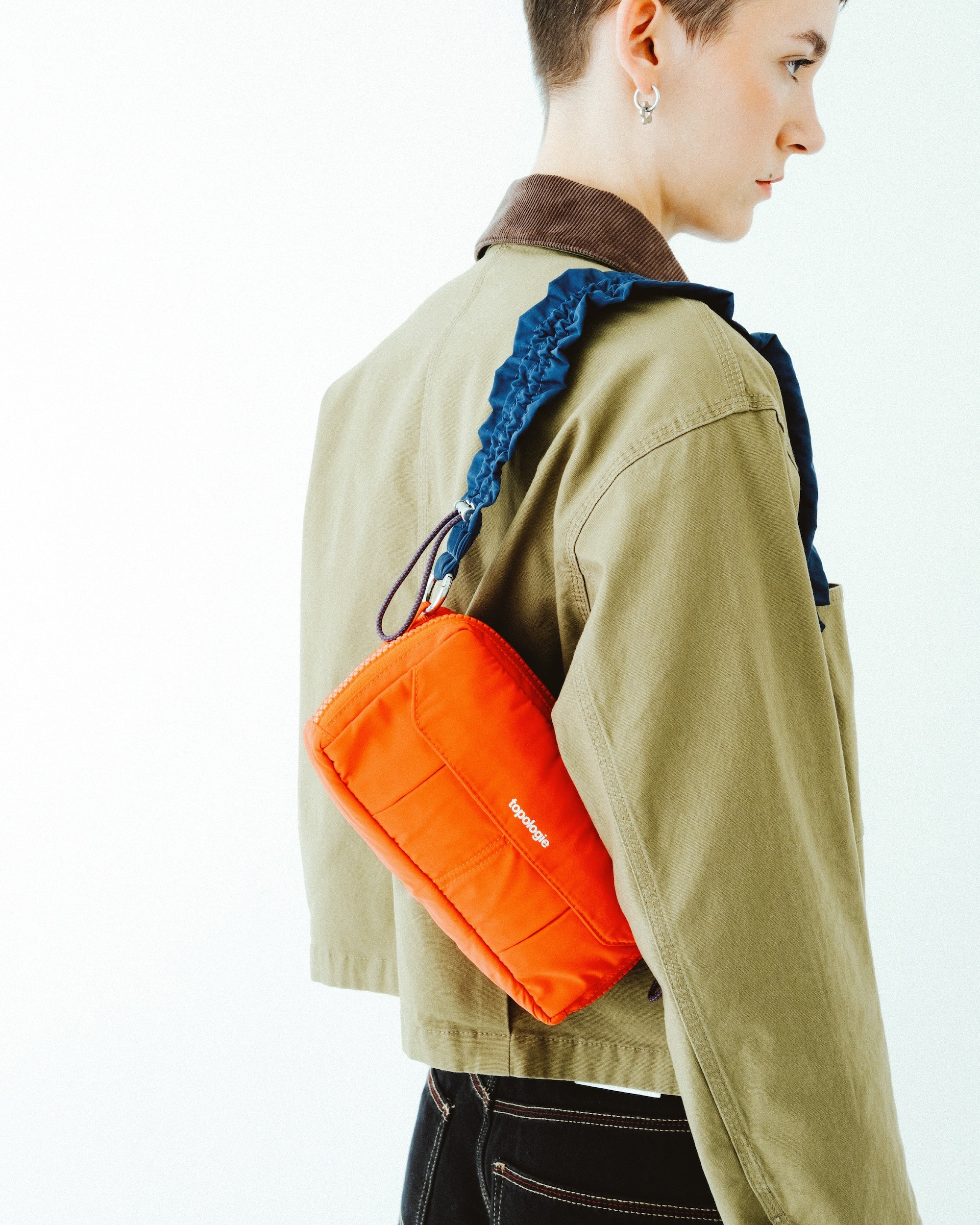 トポロジー topologie Scrunchie Pocket Sling