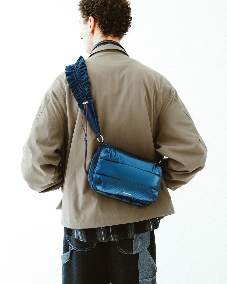 トポロジー Bottle Sacoche Large ショルダーバッグ ブラック Bottle Sacoche Large ボトルサコッシュ ラージ / Black (Puffer