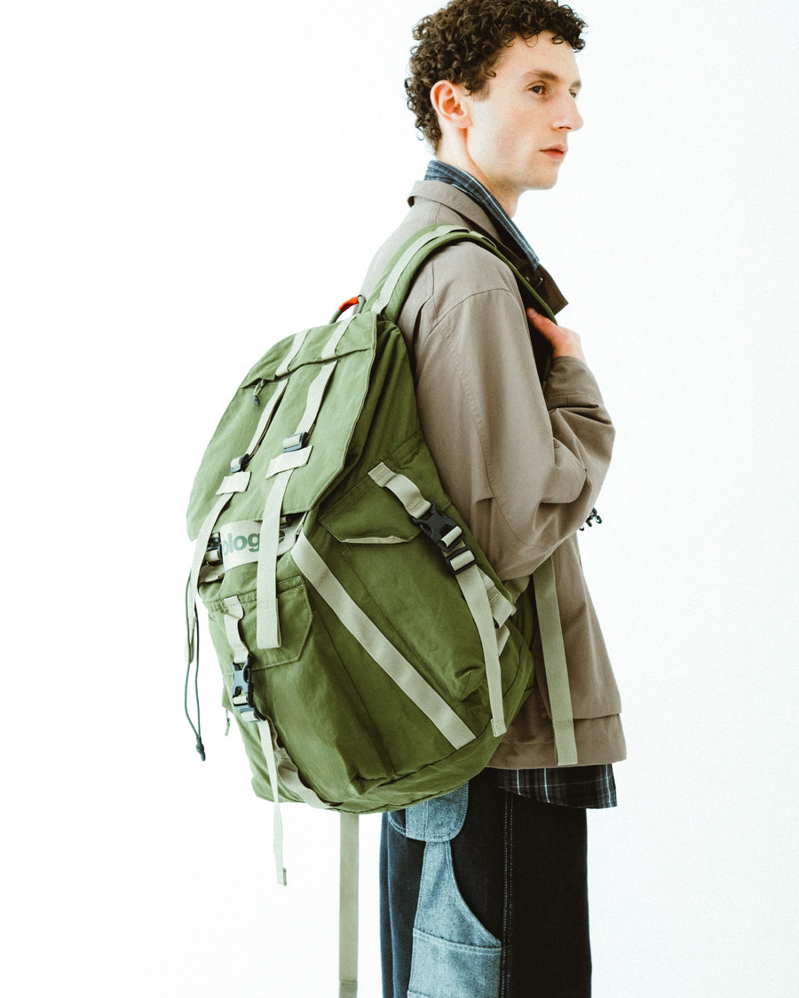 Parachute Backpack（パラシュート バックパック）