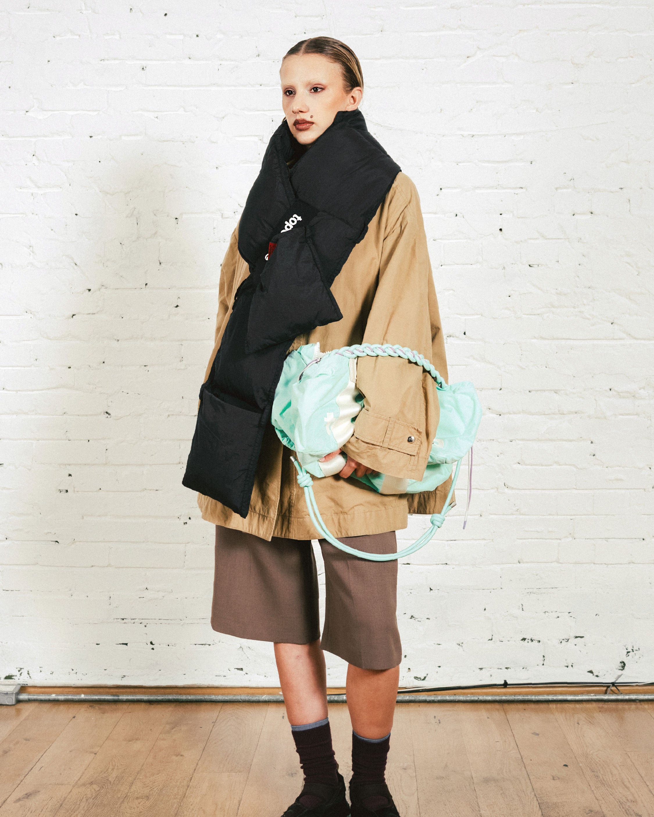 Puffer Scarf – Topologie (トポロジー)
