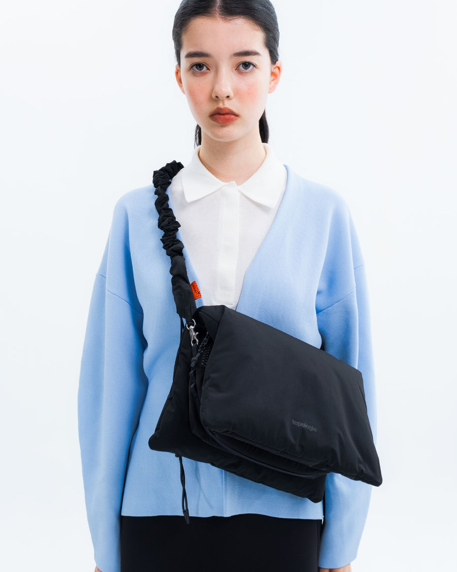 A-Frame Bag Medium A-フレーム バッグ ミディアム / Black / Leather Strap / Natural