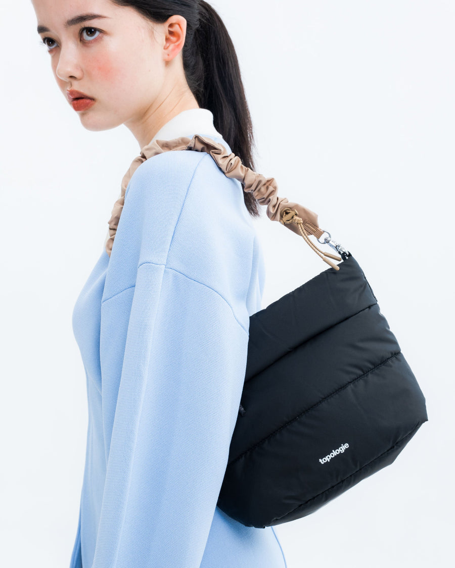 Besace べサス / Off White (Puffer) / To-go Strap Wide / Pebble