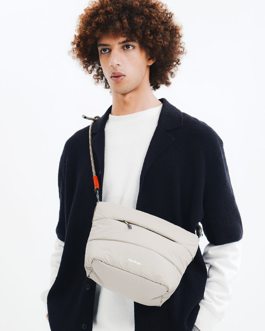 Besace べサス / Off White (Puffer) / To-go Strap Wide / Pebble