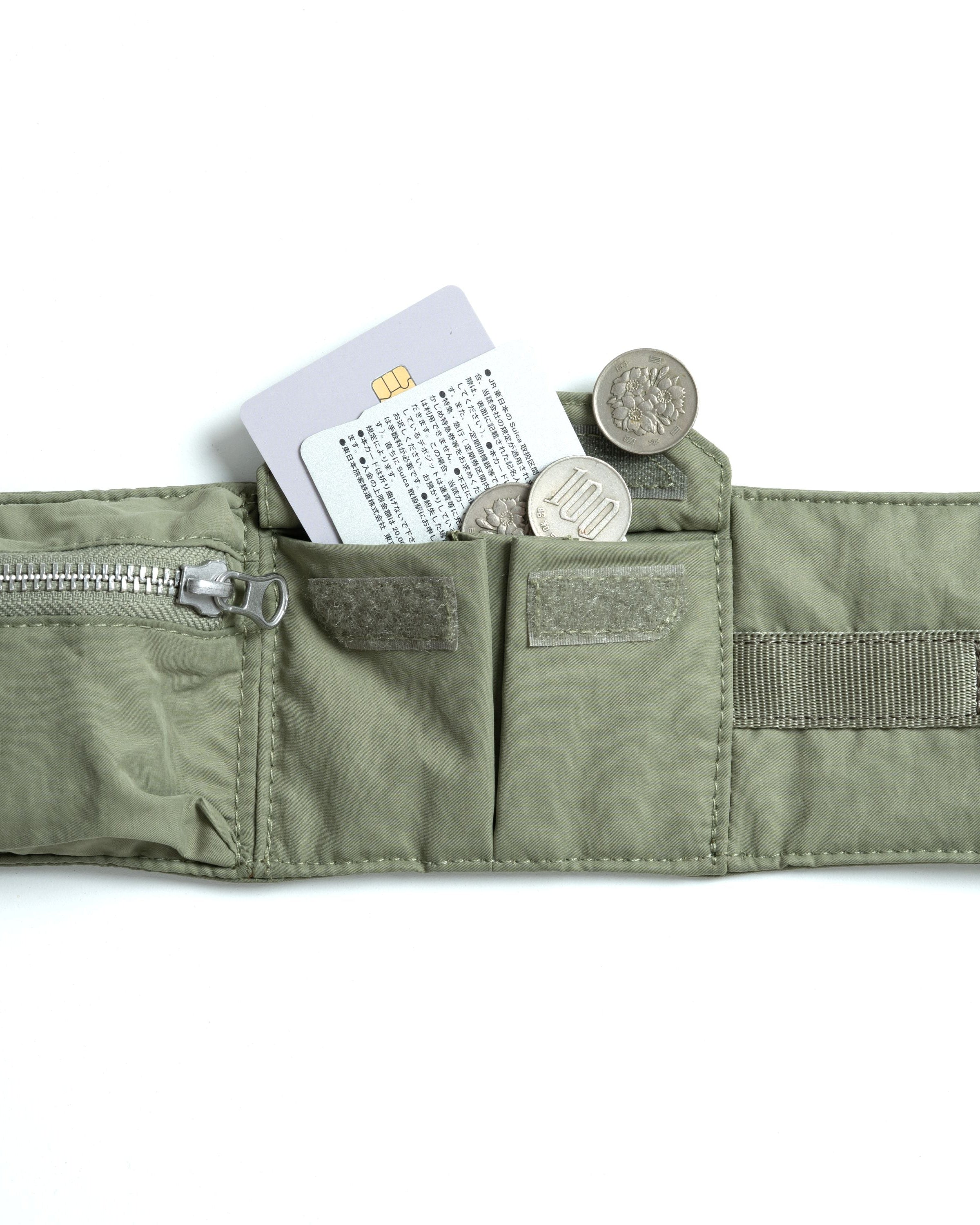 Bomber Strap（ボンバー ストラップ）