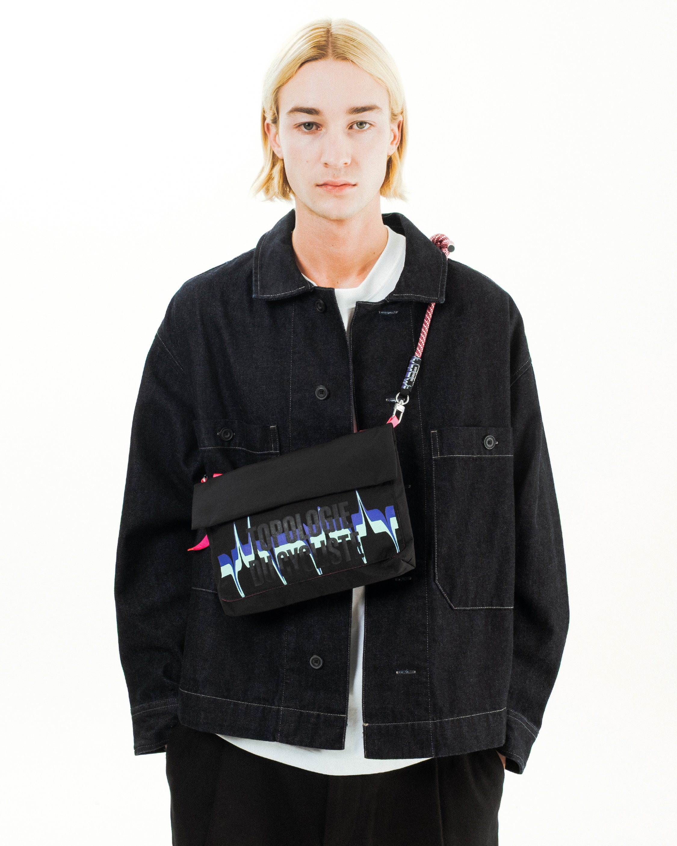㉘新品・保証書付 Tony　「白と黒のオデット」ミクスドメディア アールビバン Topologie x Café du Cycliste Musette Medium – Topologie (トポロジー)