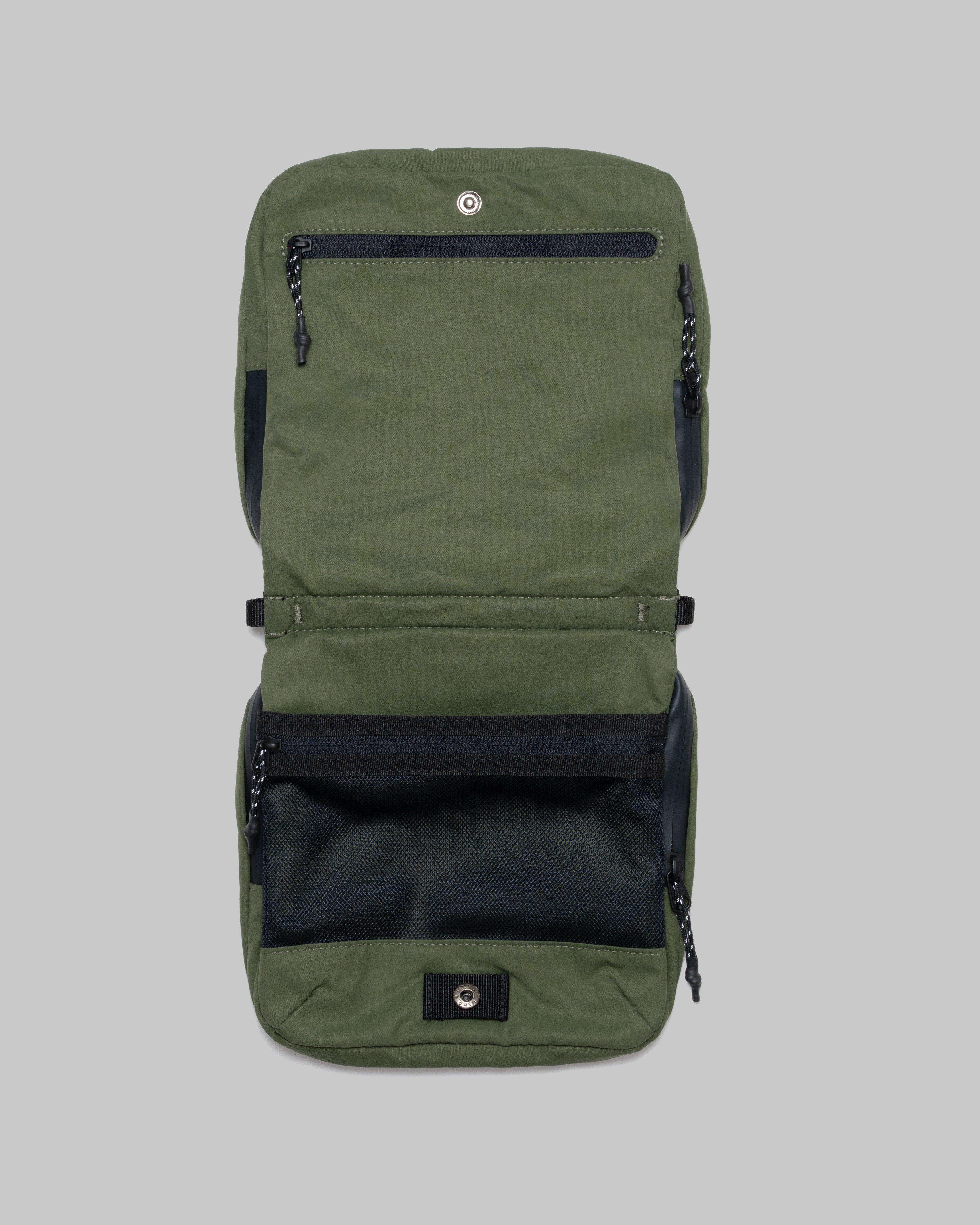 Cassette Sacoche Medium（カセット サコッシュ ミディアム）