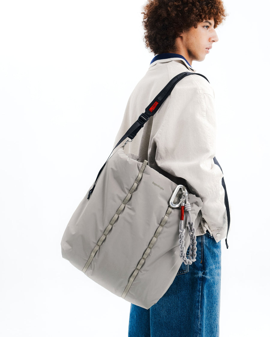 Cloud Tote クラウドトート / Black (Tech Sateen) / 10mm Rope Loop / Cyber Lattice