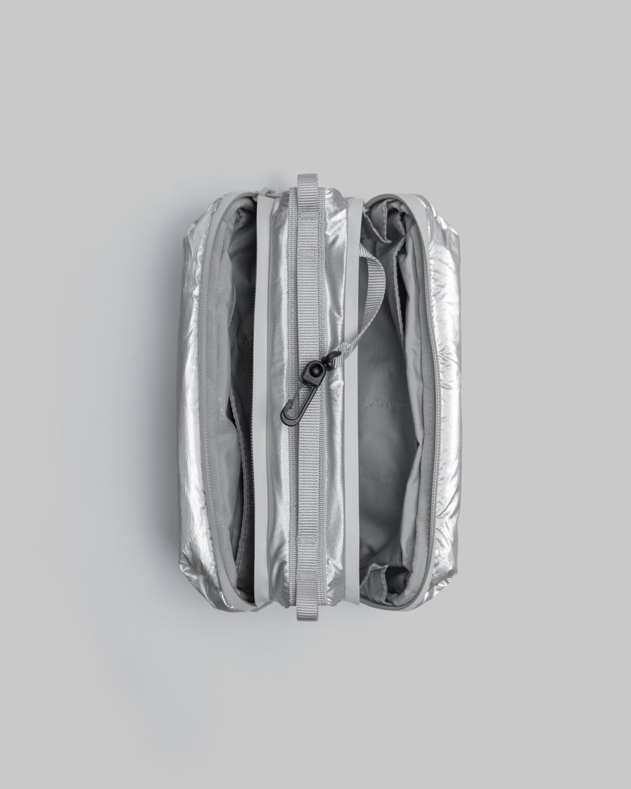 極美品✨️topologie　トポロジー　メッセンジャーバッグ　サコッシュ Bottle Sacoche Medium（ボトル サコッシュミディアム） – Topologie