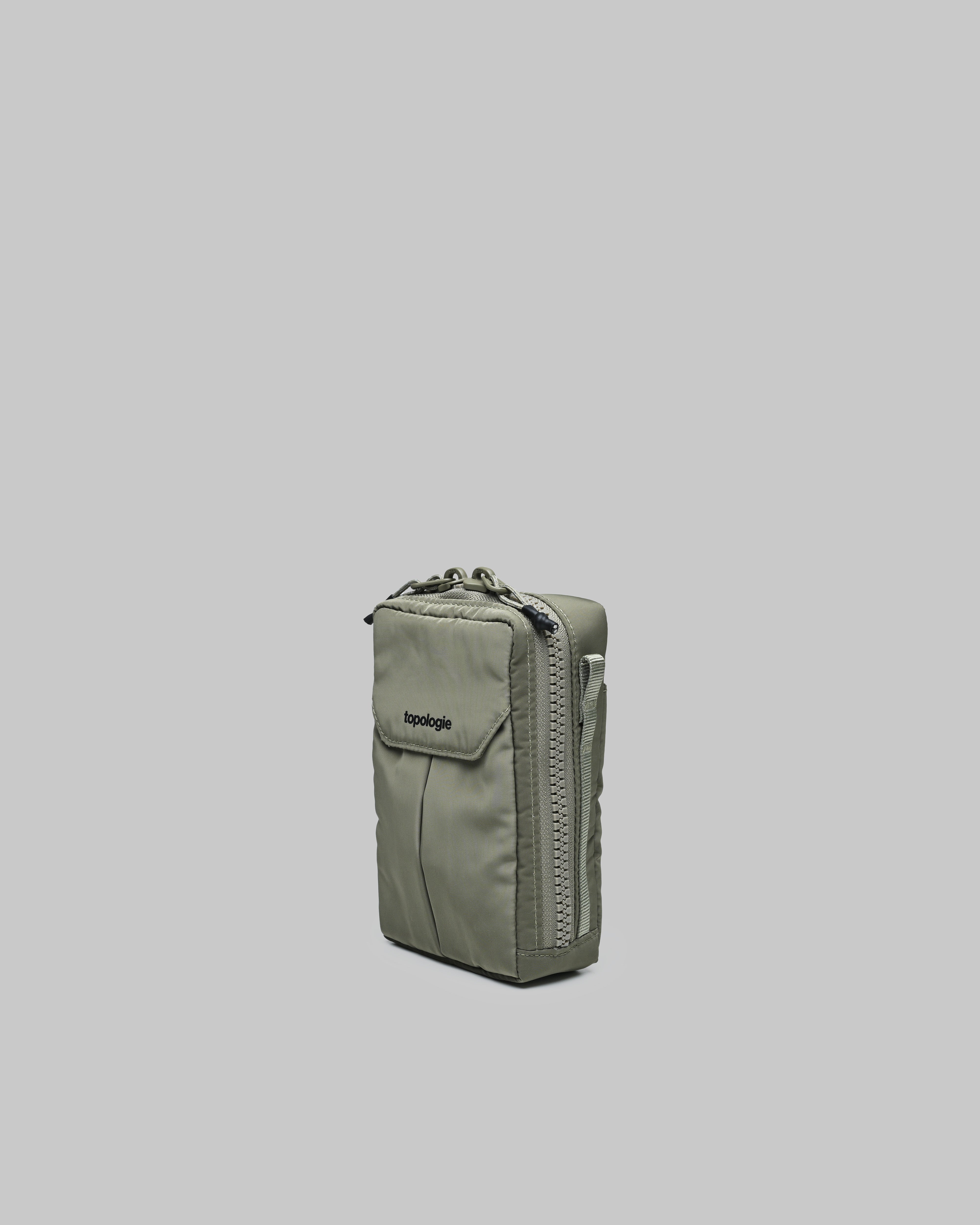 Utility Phone Sacoche（ユーティリティ フォン サコッシュ