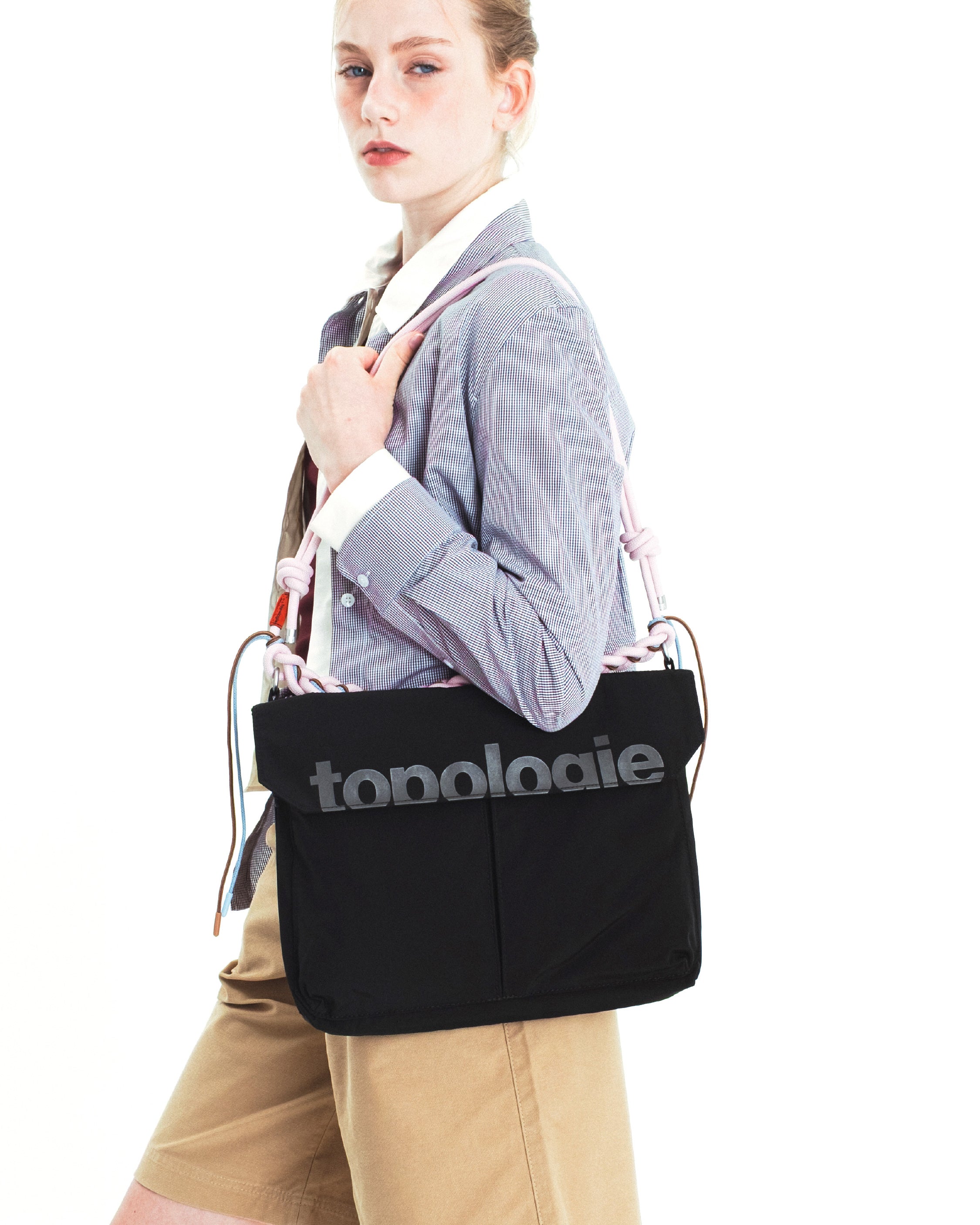 Utility Musette Messenger（ユーティリティ ミュゼット メッセンジャー）