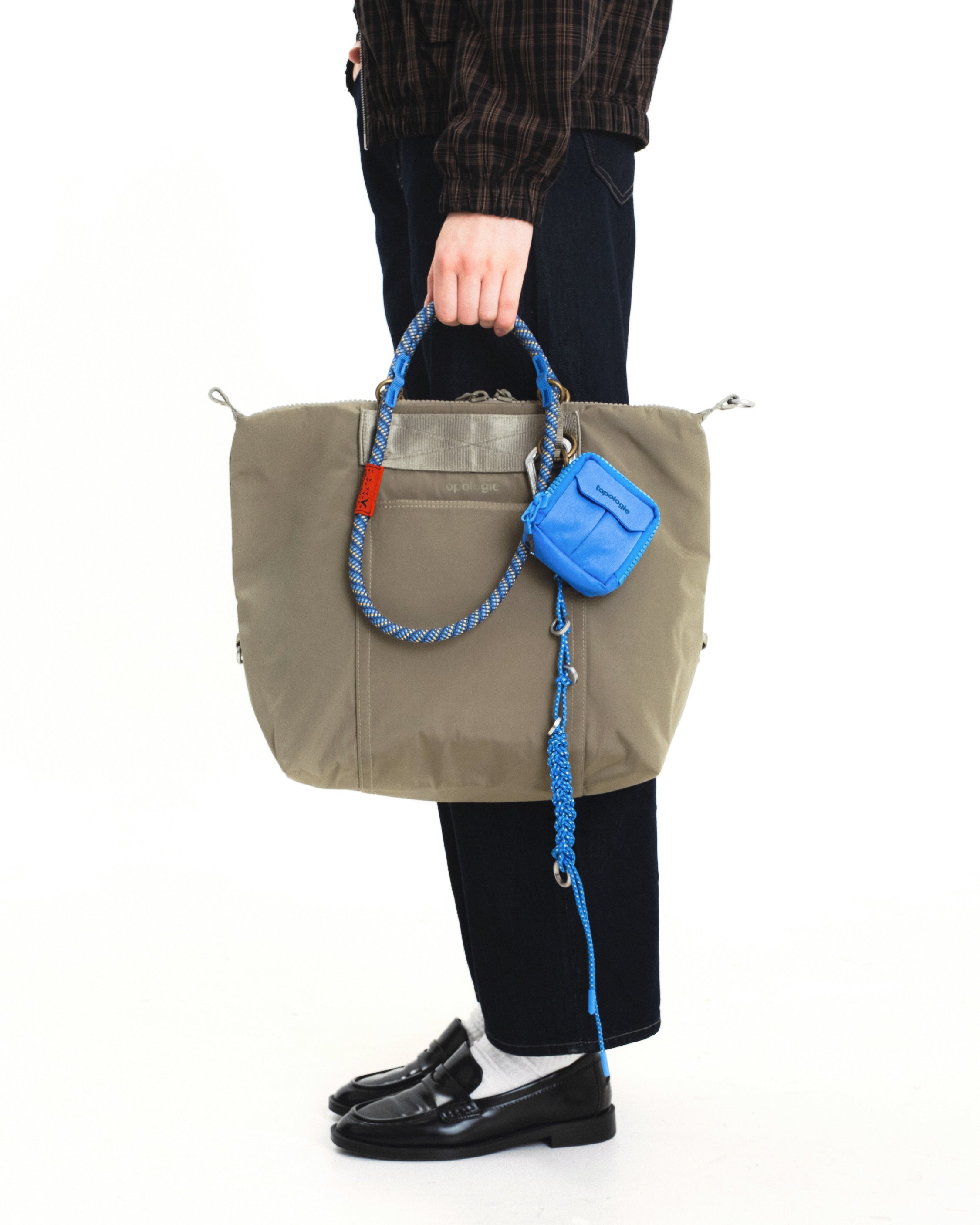 Mini Utility Sacoche（ミニ ユーティリティ サコッシュ）