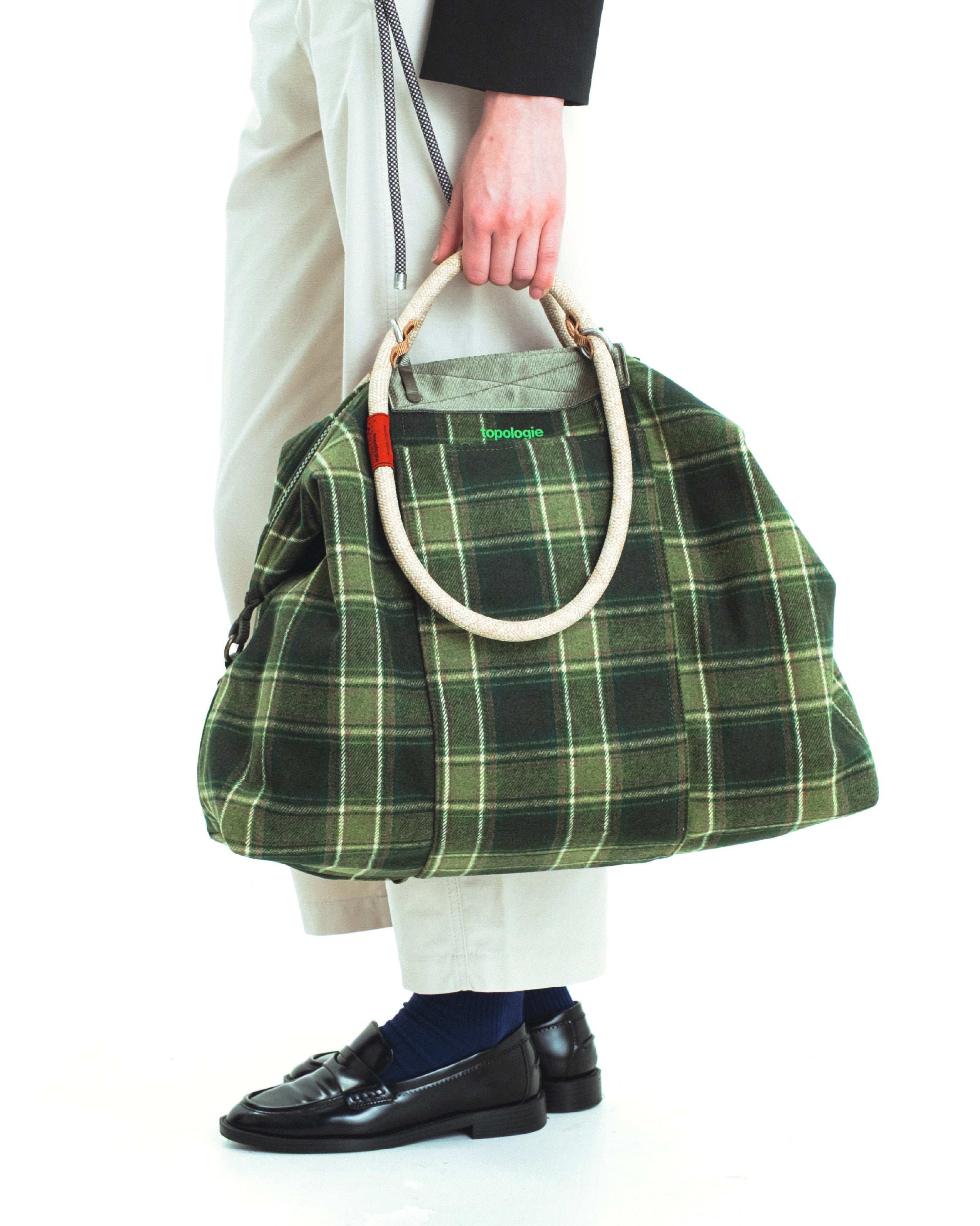 Explorer Tote Weekender（エクスプロア トート ウィークエンダー）