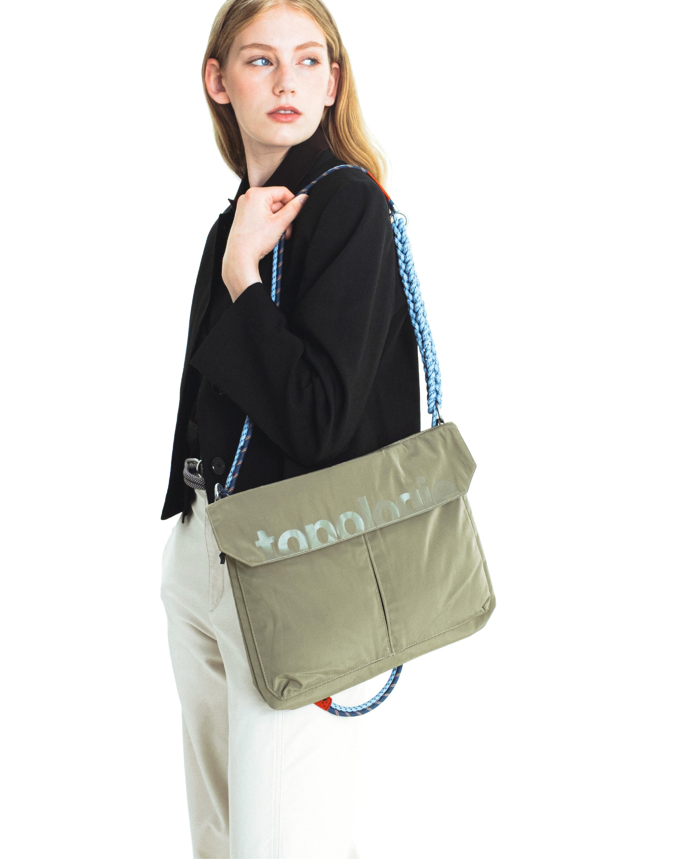 Utility Musette Messenger（ユーティリティ ミュゼット メッセンジャー）