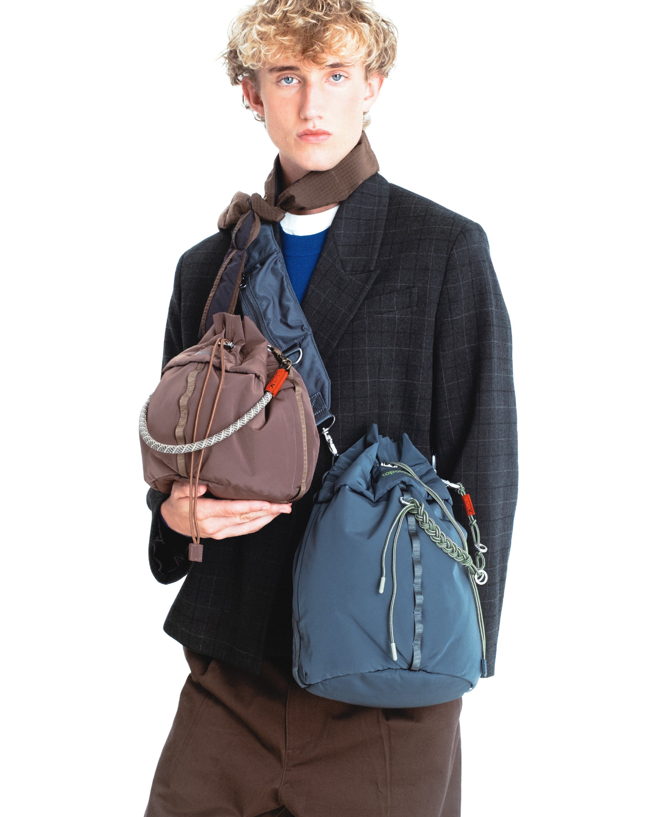 Cargo Bucket Medium（カーゴ バケット ミディアム）