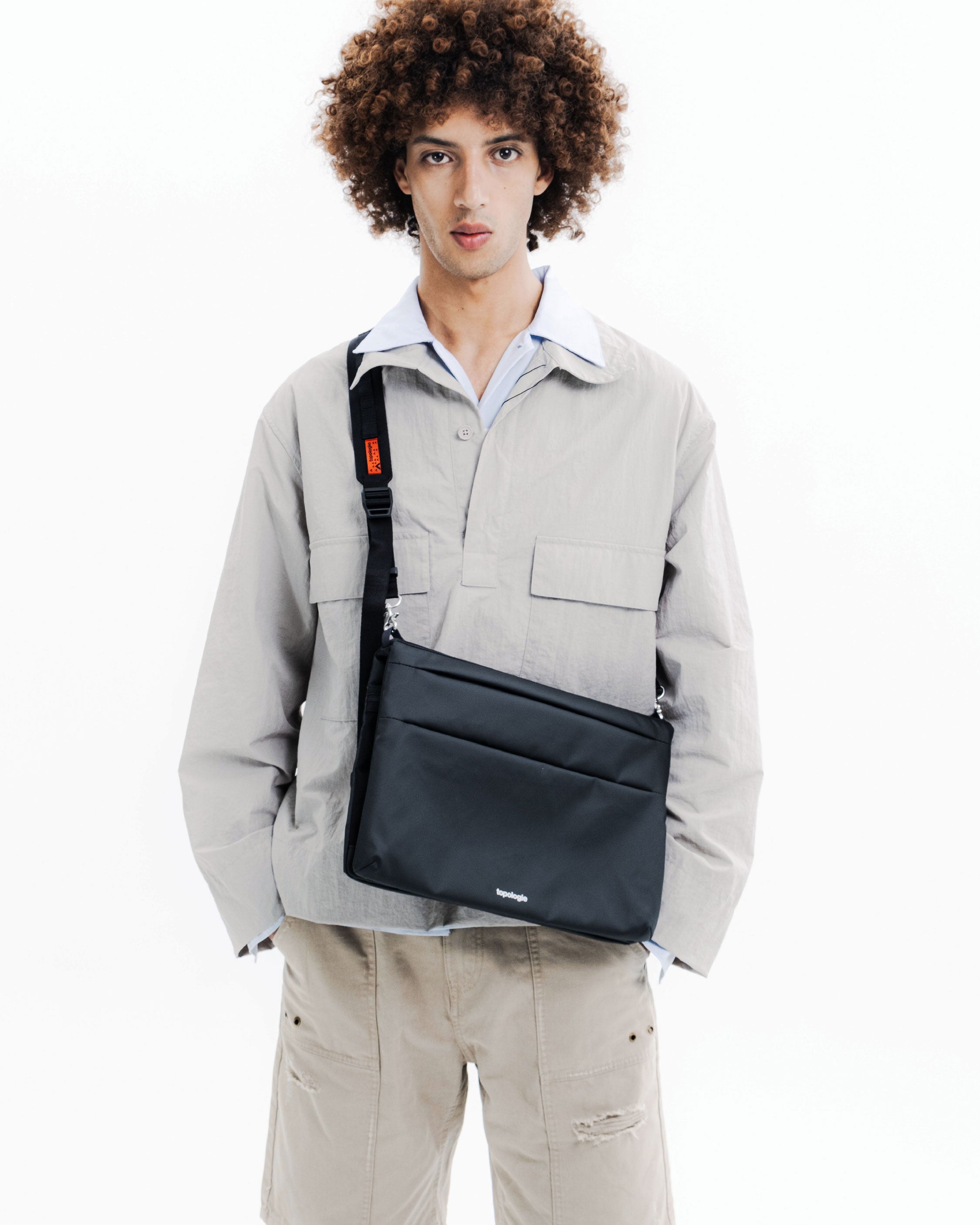 Flat Sacoche Large フラット サコッシュ ラージ / Black