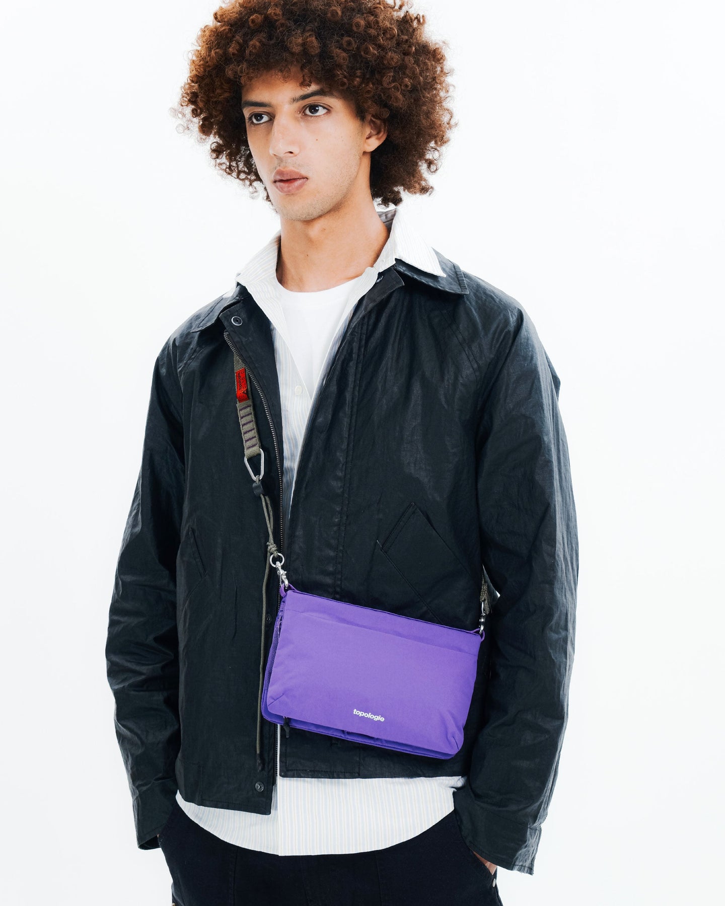 Flat Sacoche Small フラット サコッシュ スモール / Dry Black / 20mm Sling / Lavender