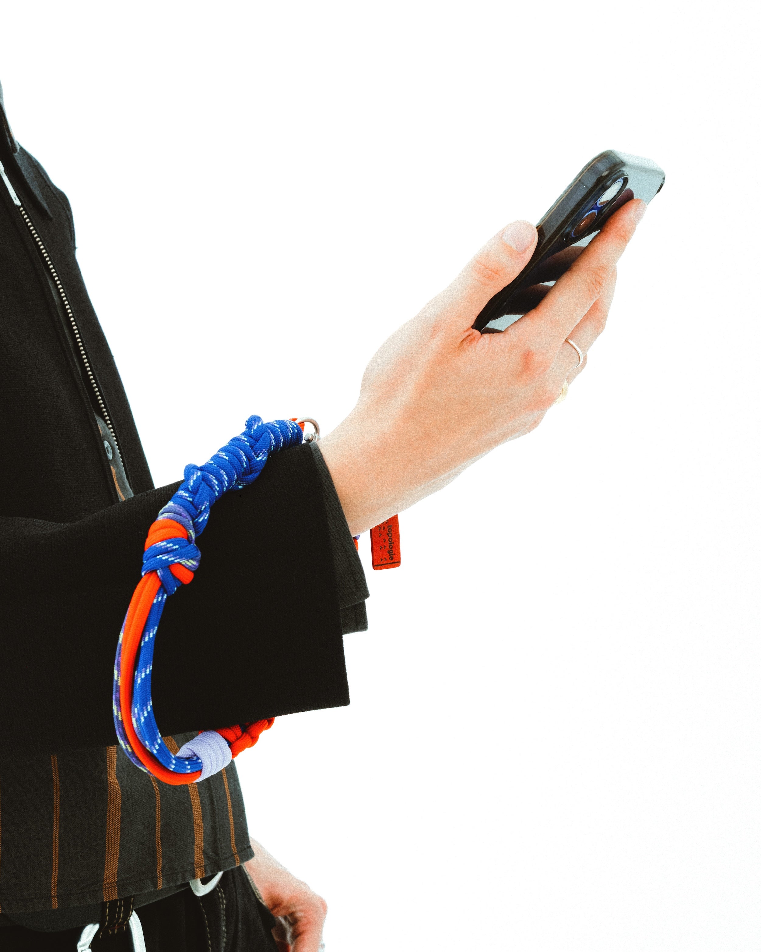 Macrame Wrist Strap – Topologie (トポロジー)