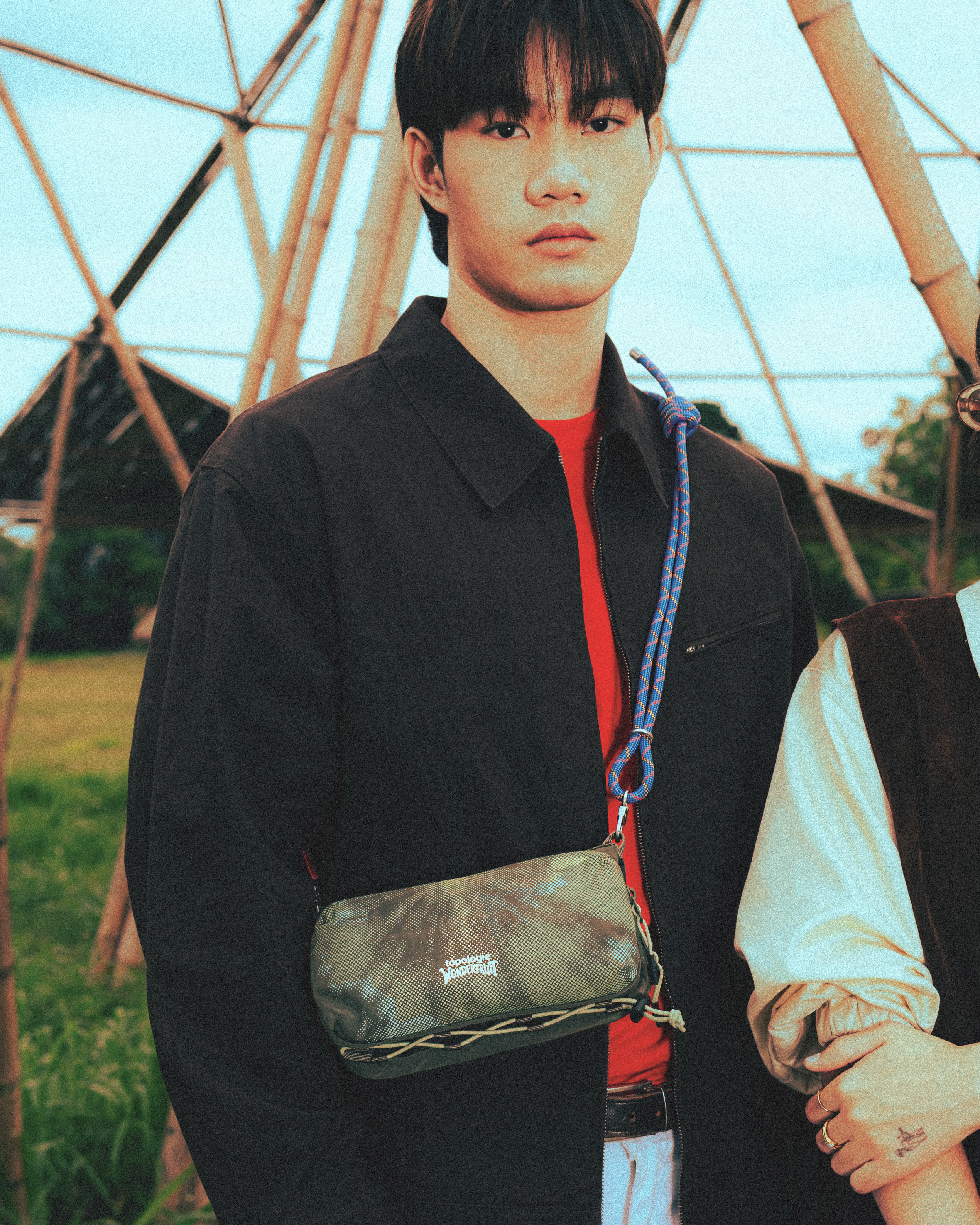 Topologie x Wonderfruit Bottle Sacoche Medium