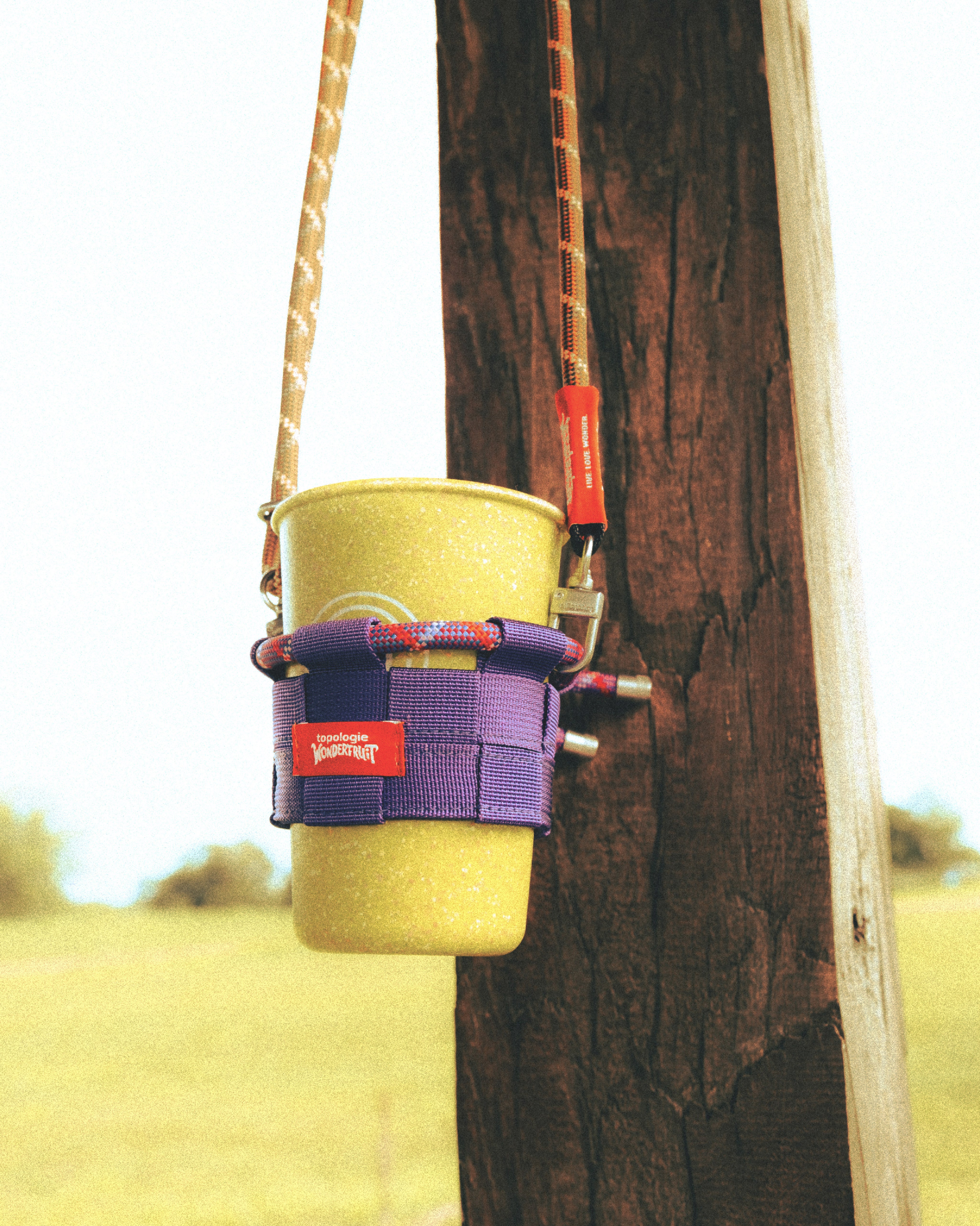 Topologie x Wonderfruit Cup Holder – Topologie (トポロジー) Topologie x Wonderfruit Cup Holder – Topologie (トポロジー)