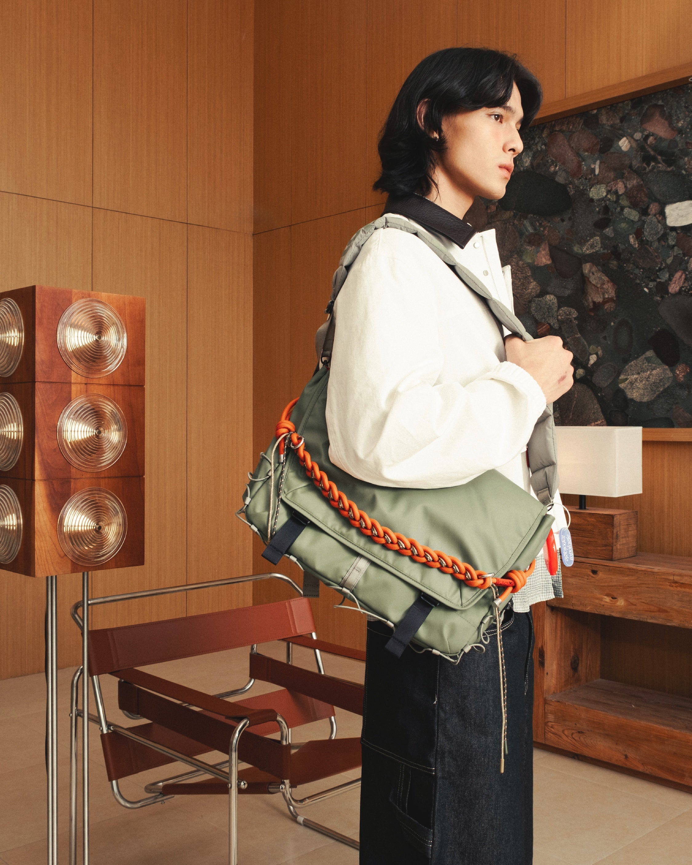 トポロジー (スリング メッセンジャー ラージ) ショルダーストラップ付き Sling Messenger Large (スリング メッセンジャー ラージ