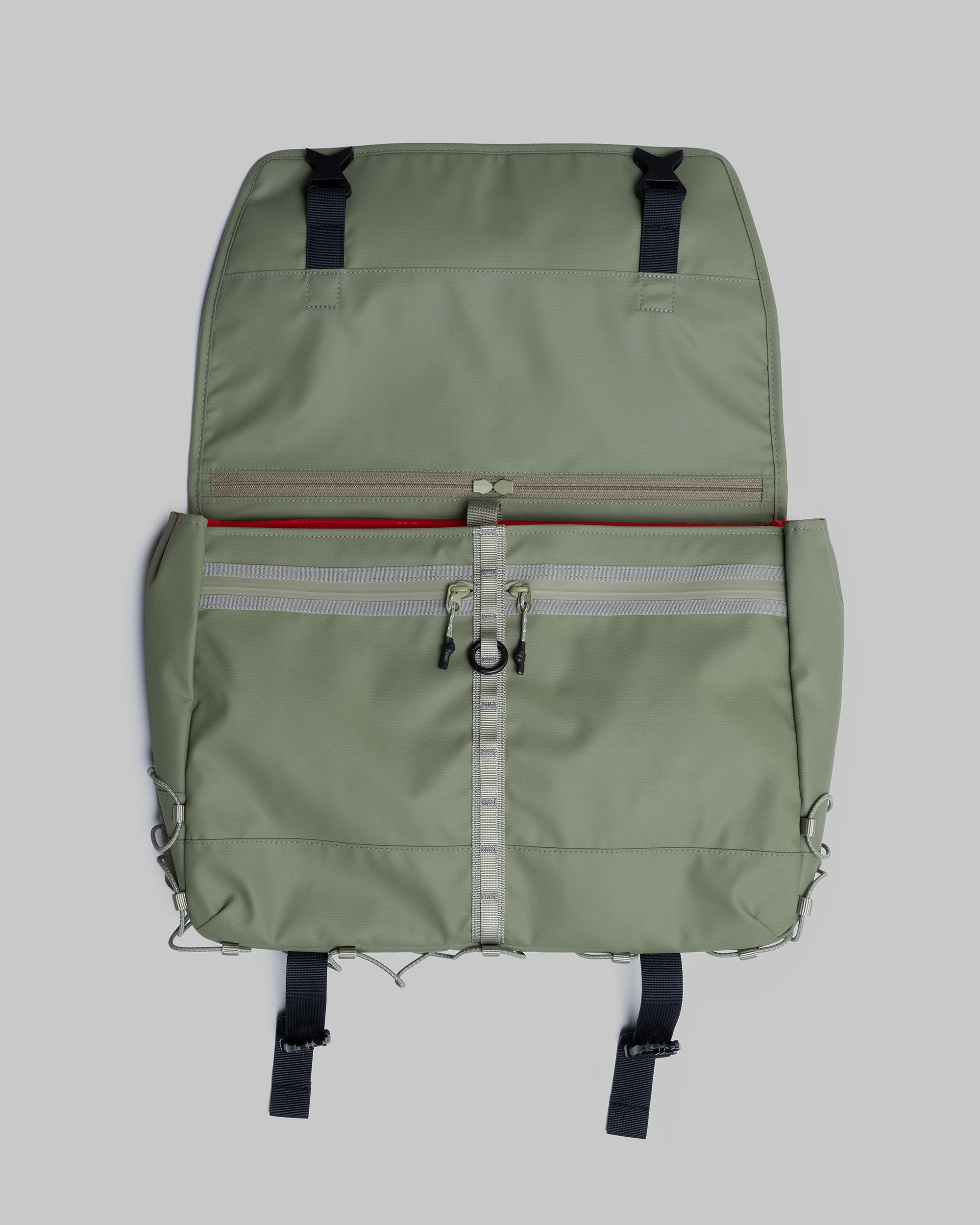 topologie Sling Messenger Large黒 Sling Messenger Large (スリング メッセンジャー ラージ
