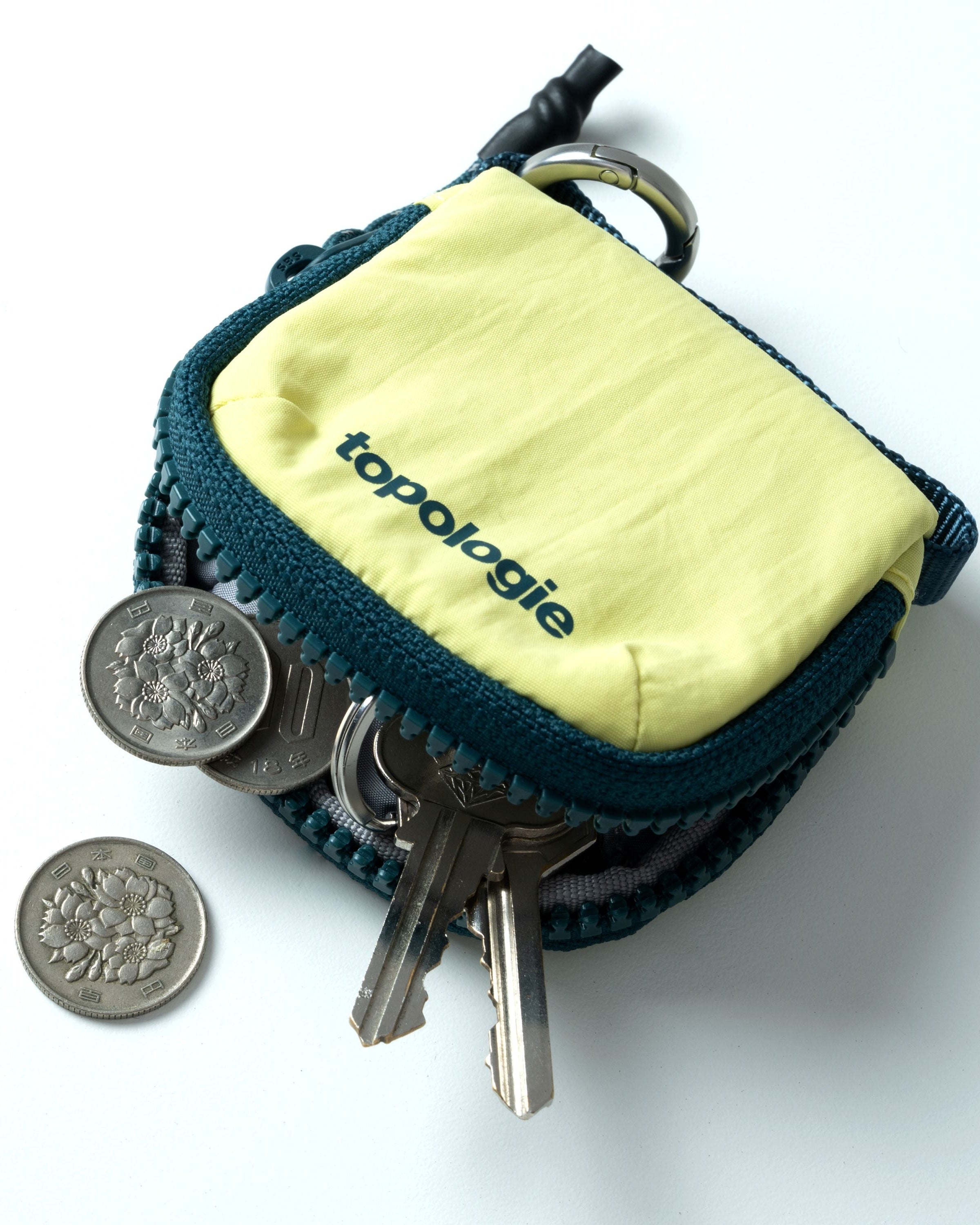 Mini Cassette Sacoche（ミニ カセット サコッシュ）