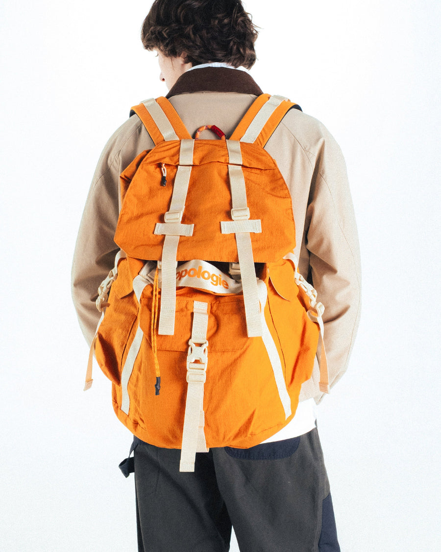 Parachute Backpack（パラシュート バックパック） – Topologie