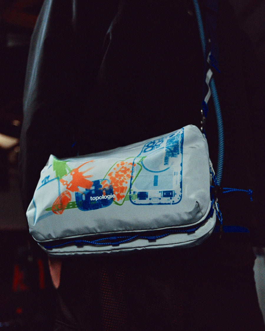 Topologie x Pleasures Bags Bottle Sacoche Large – Topologie