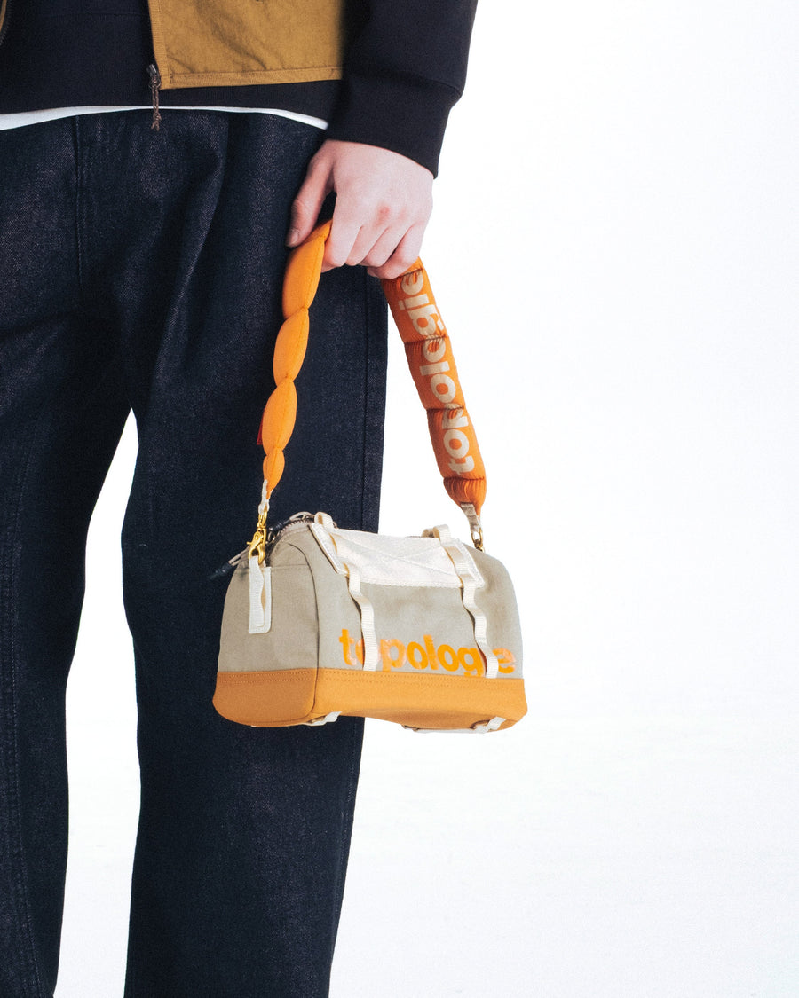 Puffer Wrist Strap – Topologie (トポロジー)