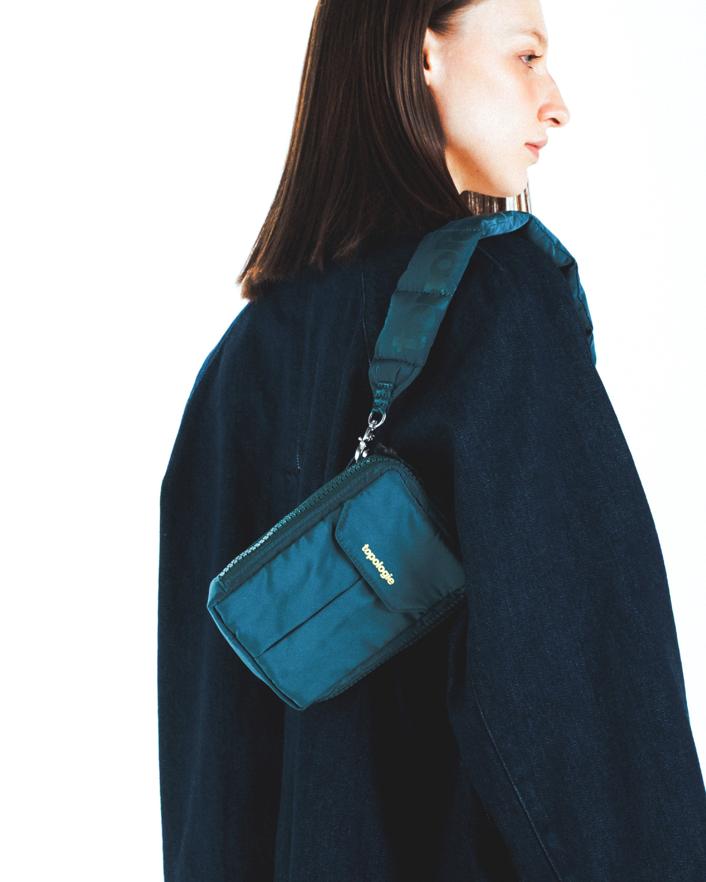 Puffer Wrist Strap – Topologie (トポロジー)