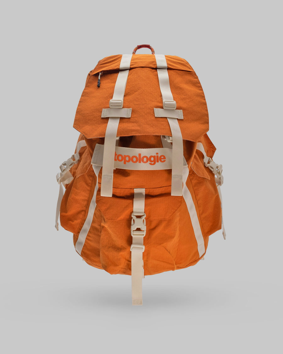 Parachute Backpack（パラシュート バックパック） – Topologie