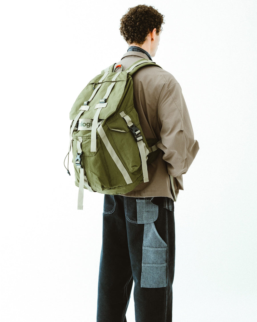 Parachute Backpack（パラシュート バックパック）