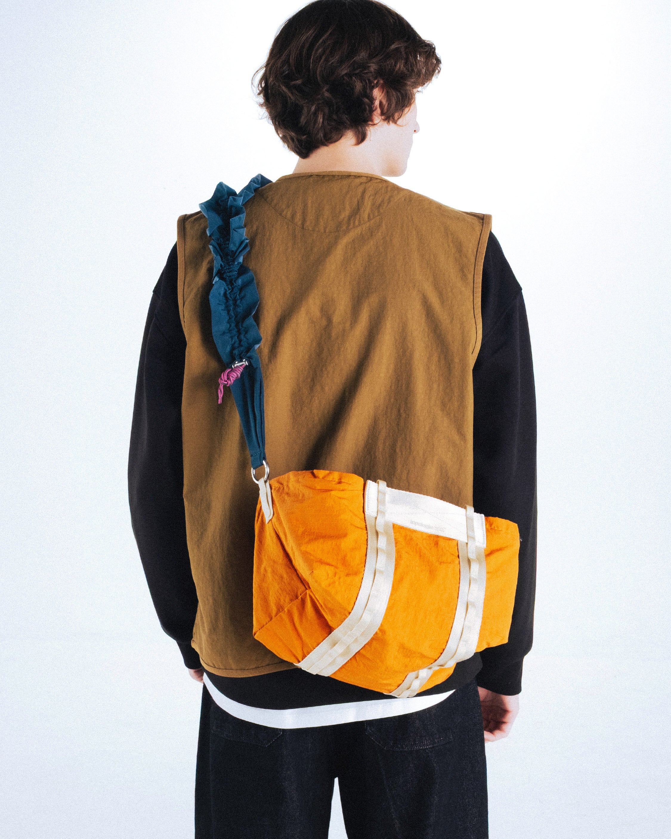 topologie Scrunchie Pocket Sling トポロジー Scrunchie Pocket Sling – Topologie (トポロジー)