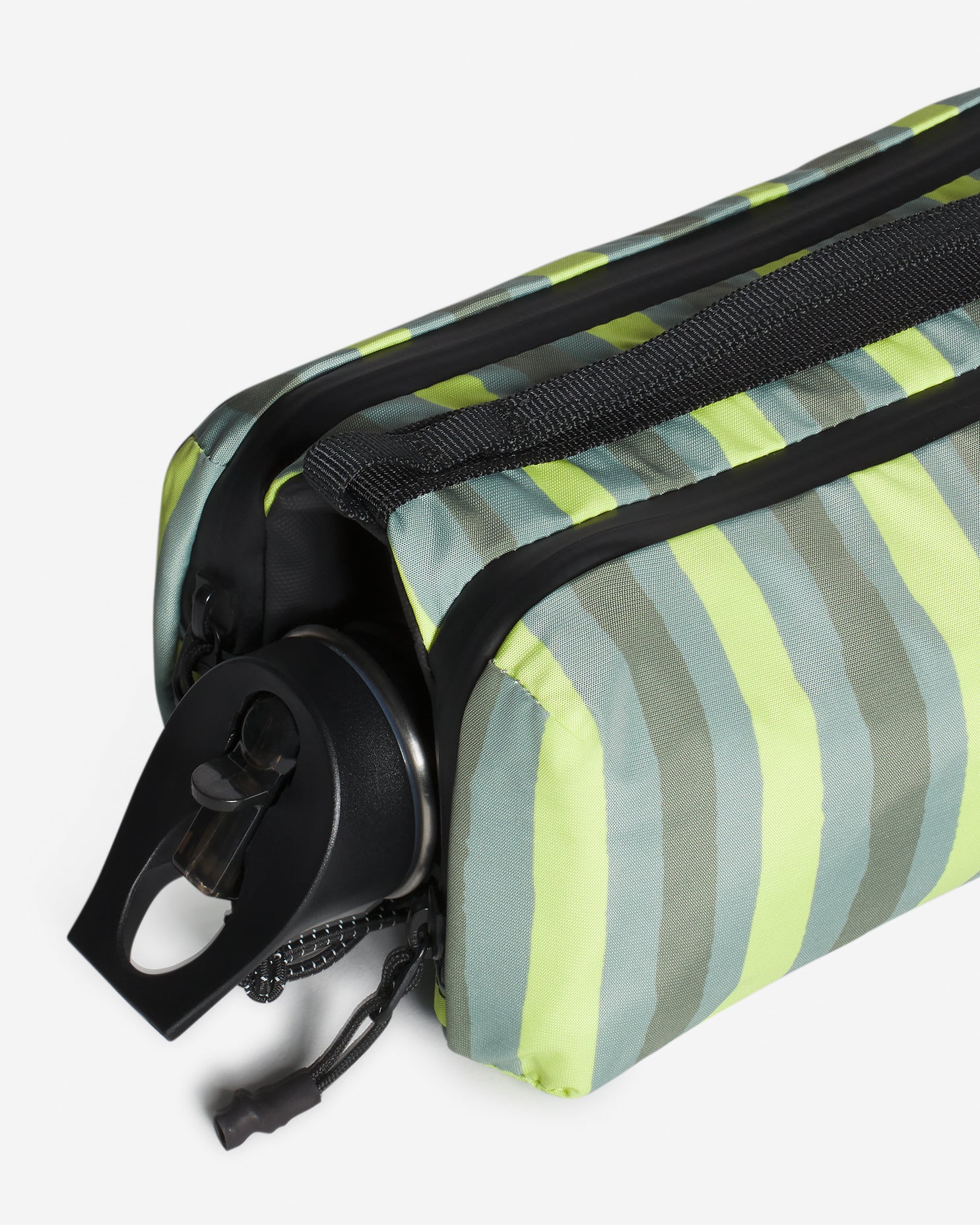 Maison Kitsuné x Topologie Bottle Sacoche Medium