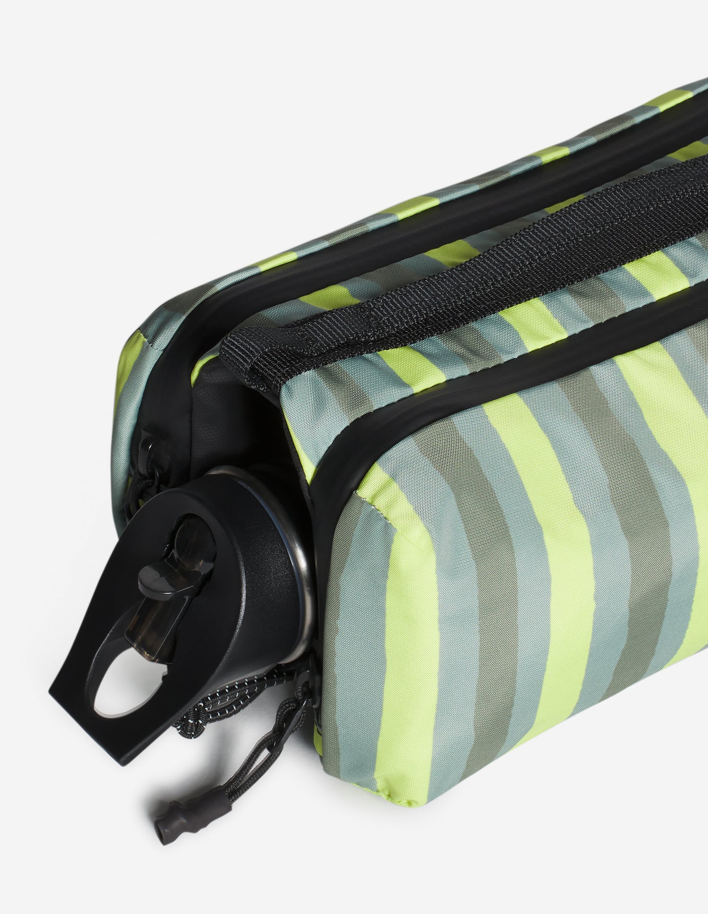 Maison Kitsuné x Topologie Bottle Sacoche Medium