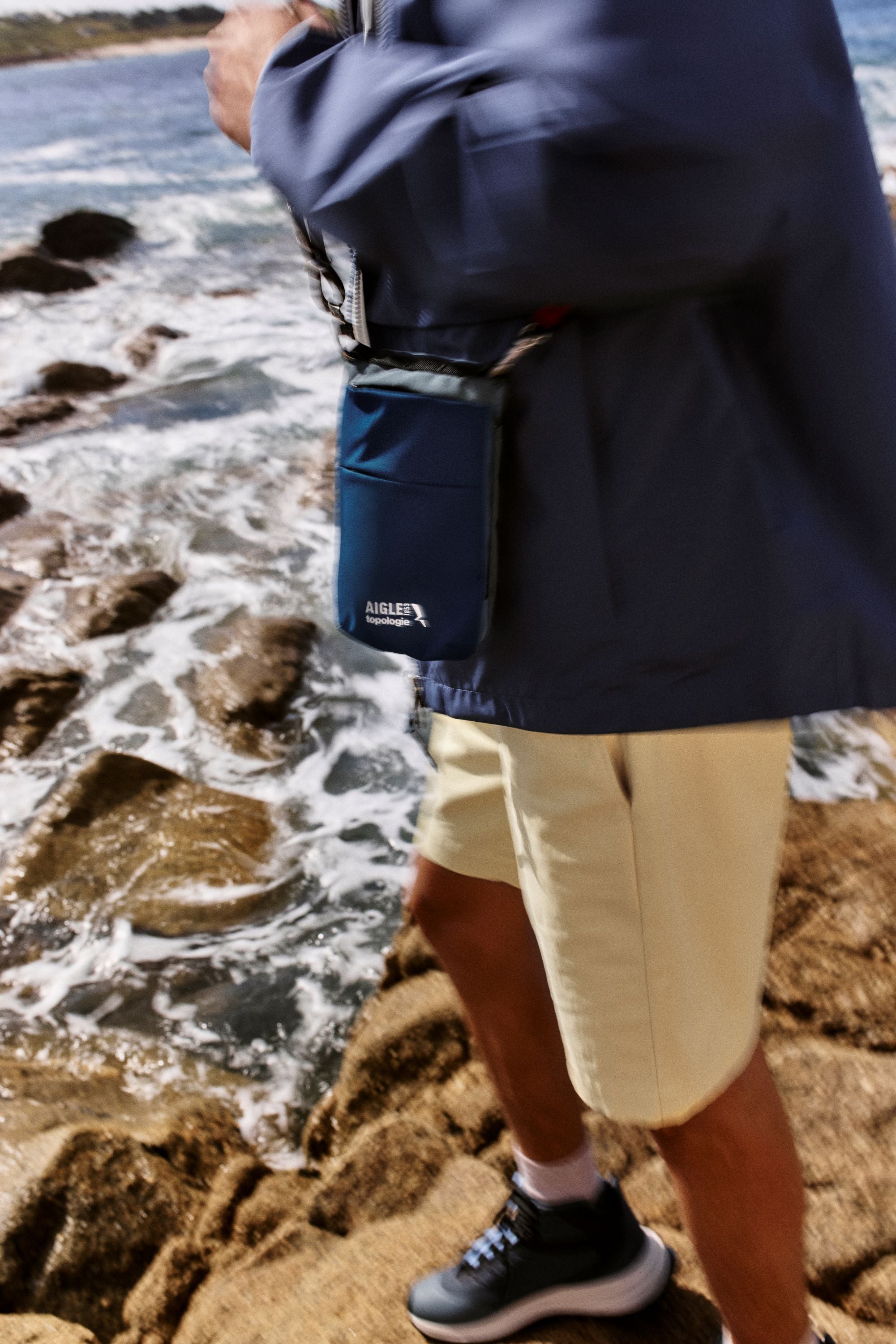 AIGLE XTopologie エーグル×トポロジー　サコッシュ Topologie x Aigle Trio Colour Phone Sacoche / Poseidon / 8.0mm
