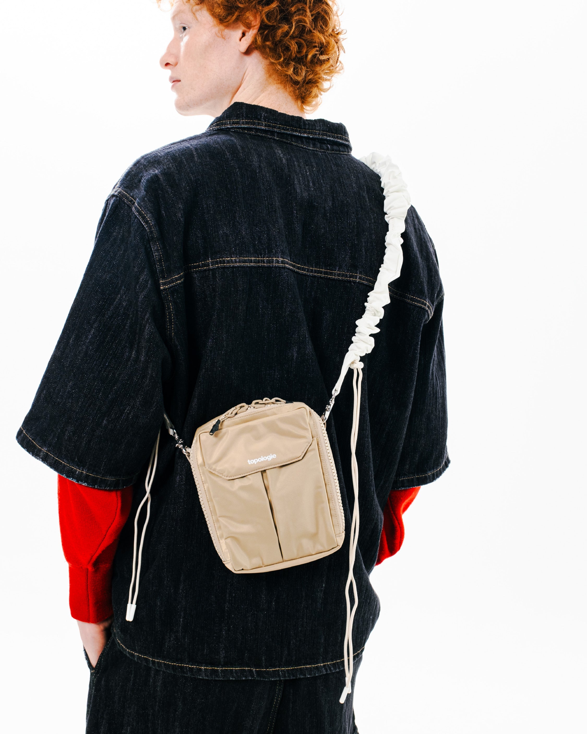 【あすつく】 Sacoche(ユーティリティ Utility サコッシュ) Topologie – バッグ