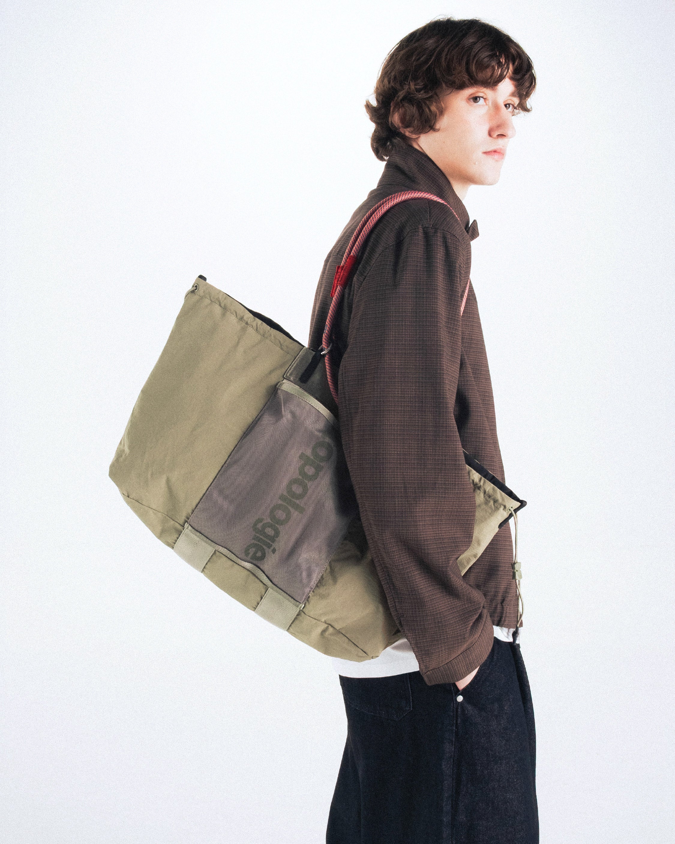 Summit Tote Wide Medium（サミット トート ワイド ミディアム