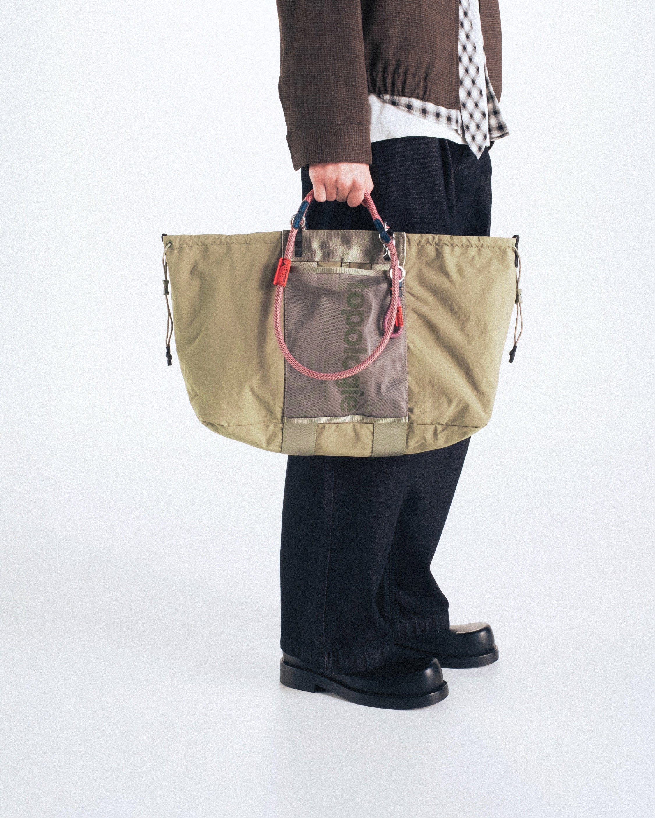 Summit Tote Wide Medium（サミット トート ワイド ミディアム）