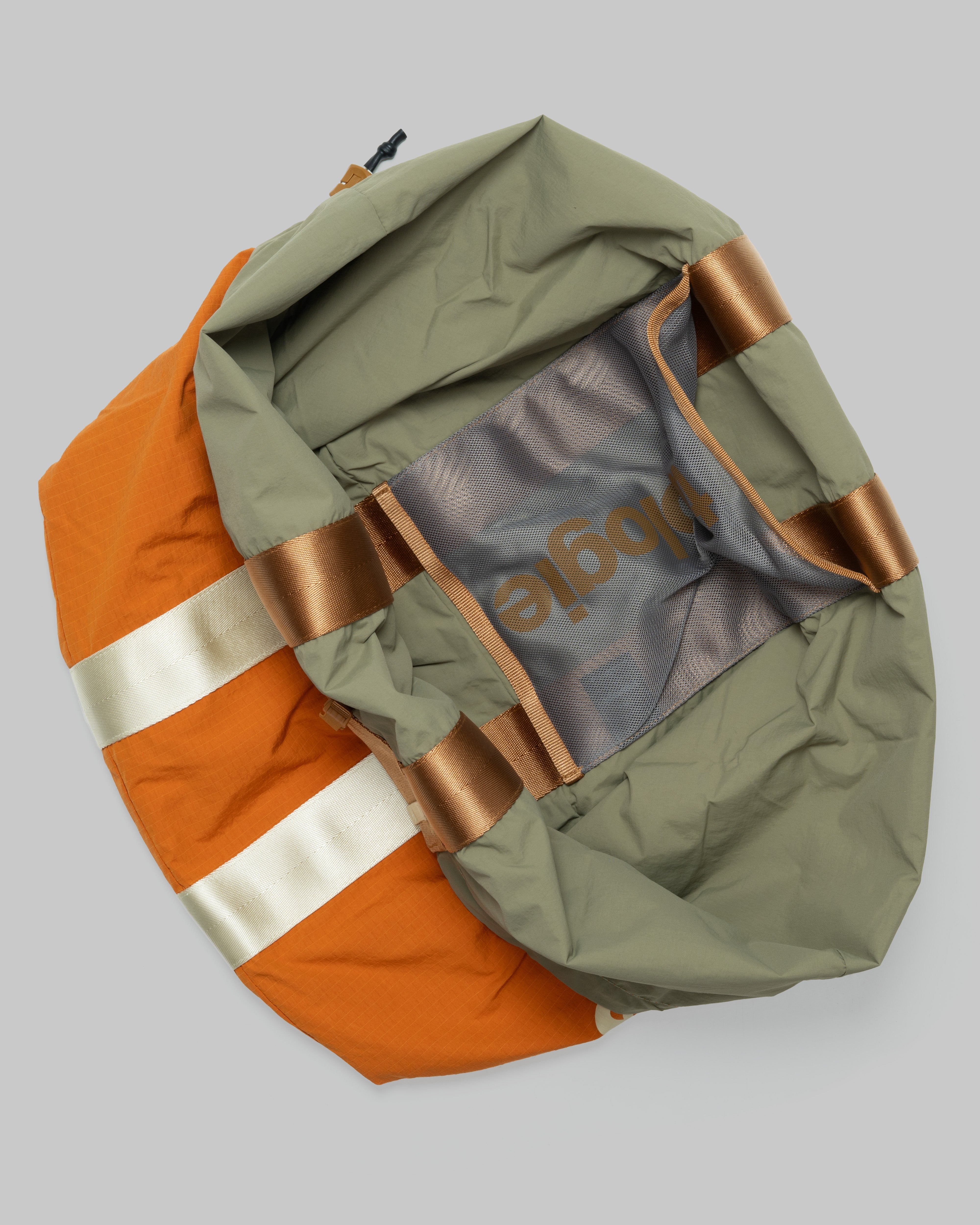 Summit Tote Large（サミットトート ラージ）