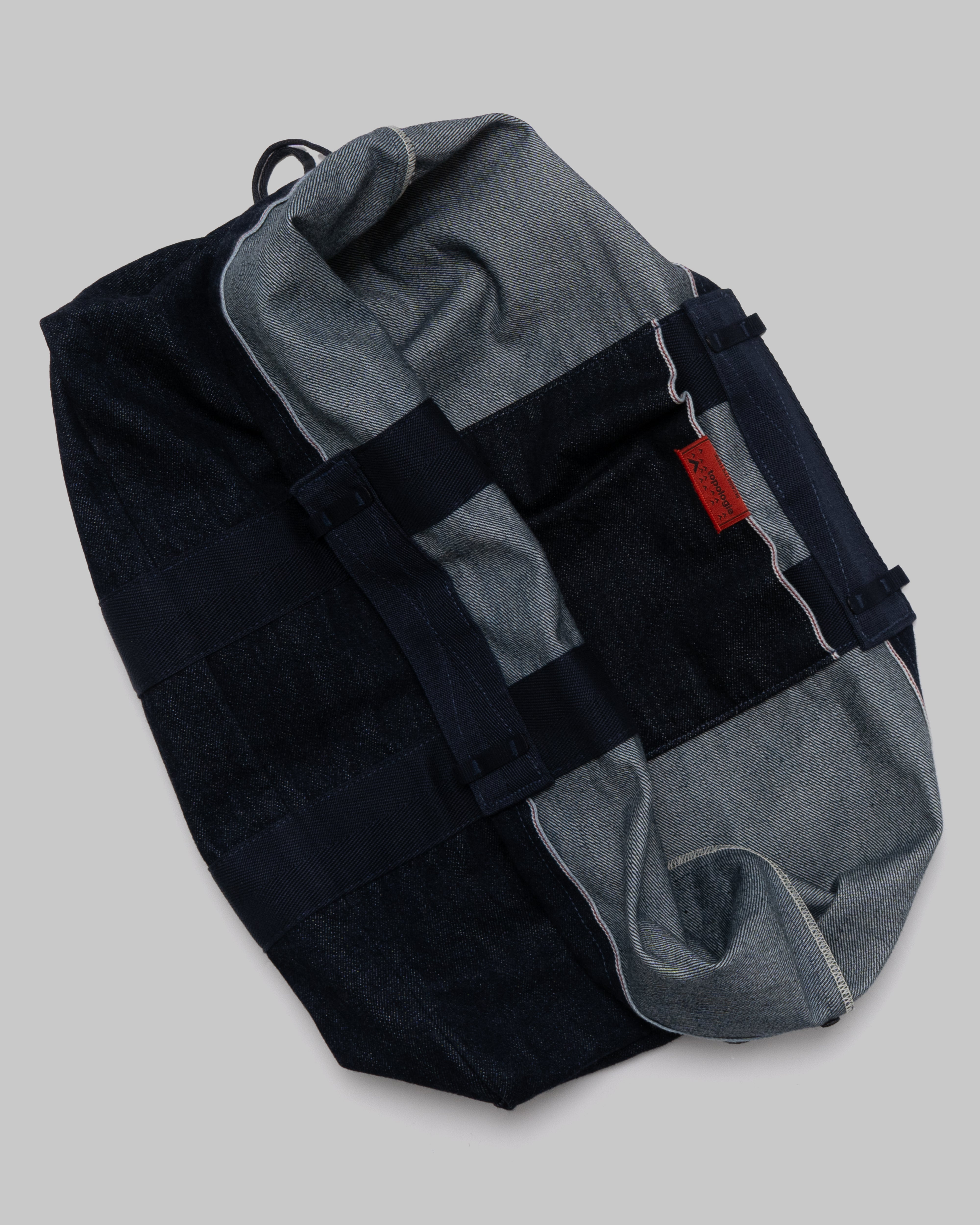 Summit Tote Wide Medium（サミット トート ワイド ミディアム）