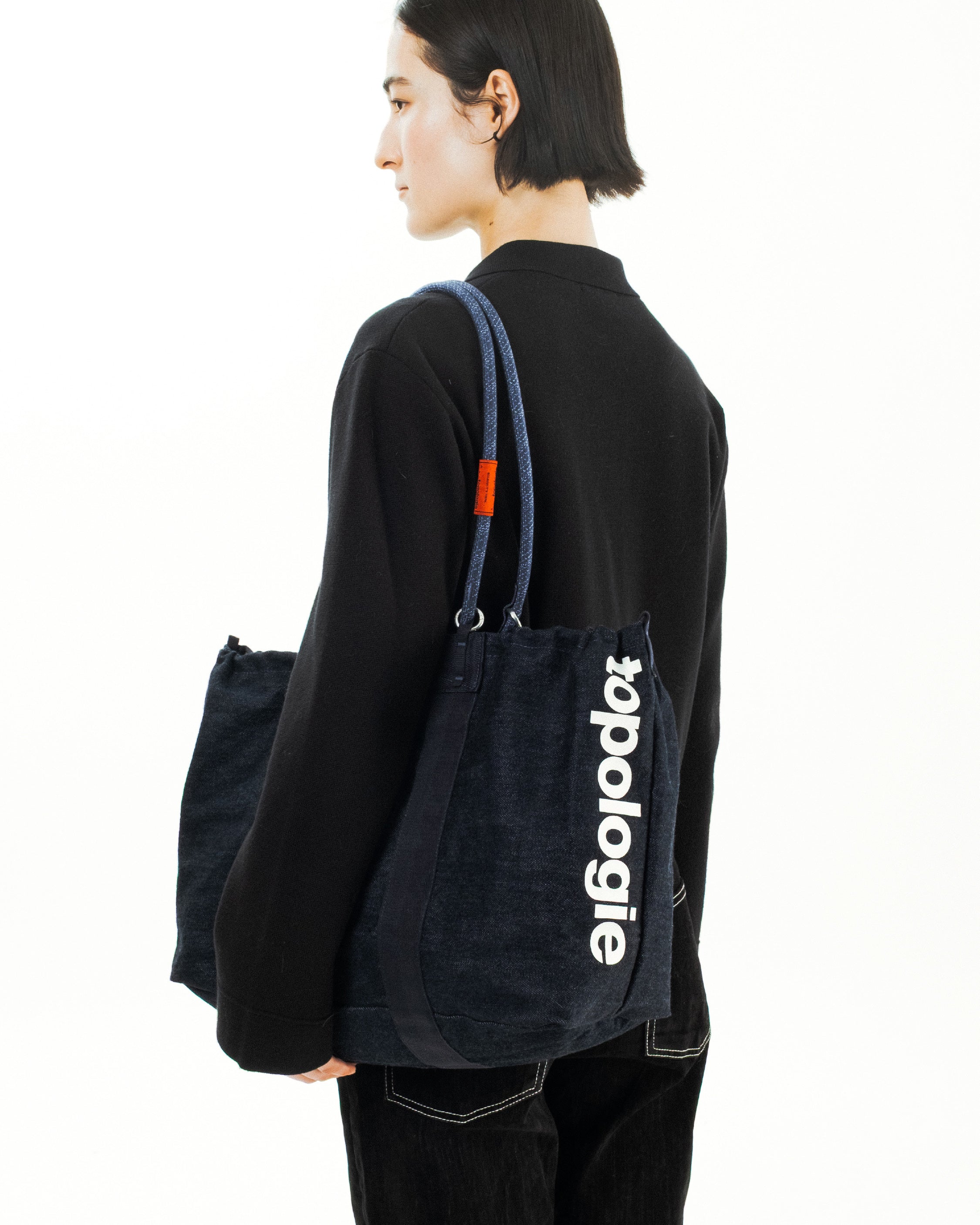 Summit Tote Wide Medium（サミット トート ワイド ミディアム）
