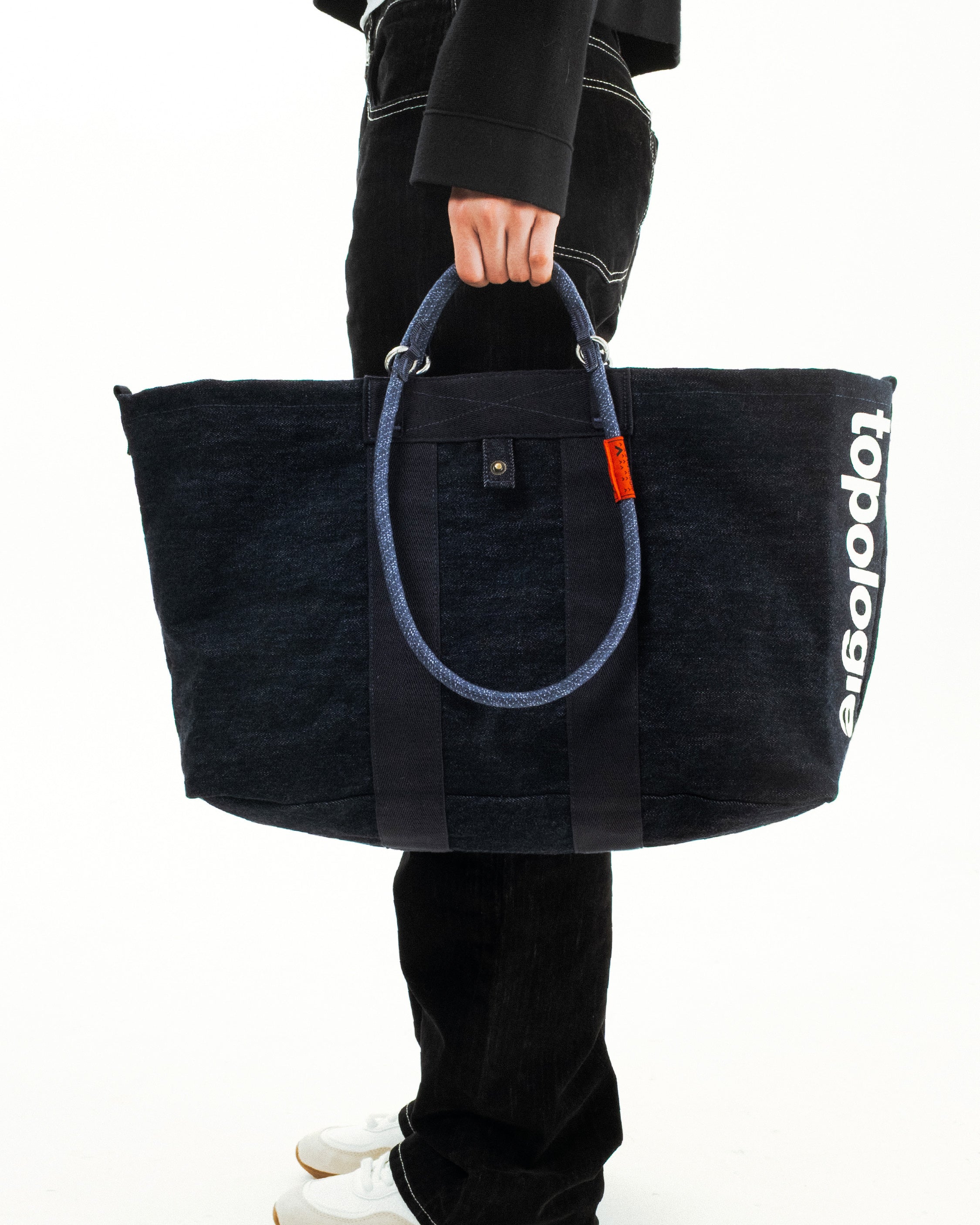 Summit Tote Wide Medium（サミット トート ワイド ミディアム）