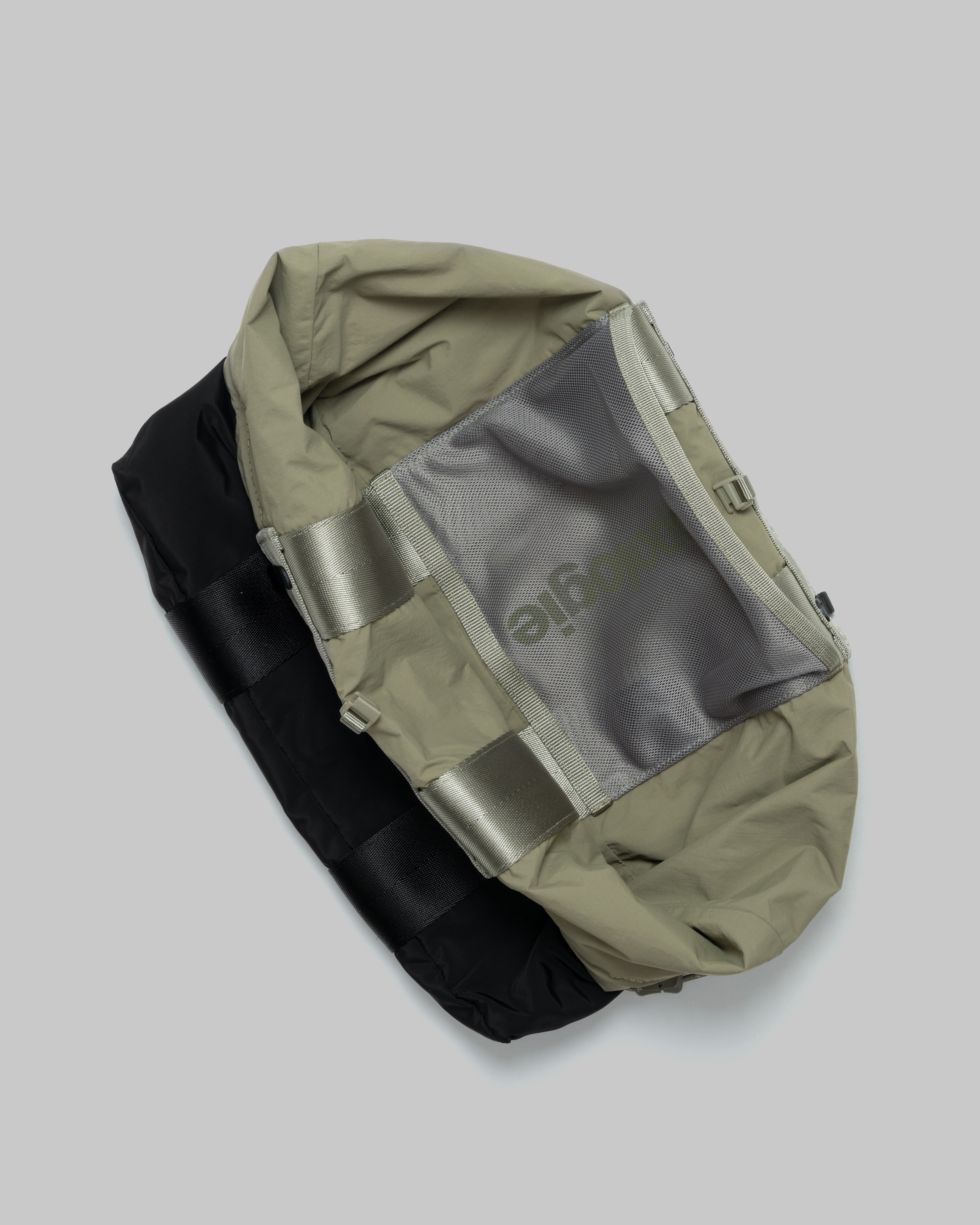 Summit Tote Wide Small（サミット トート ワイド スモール