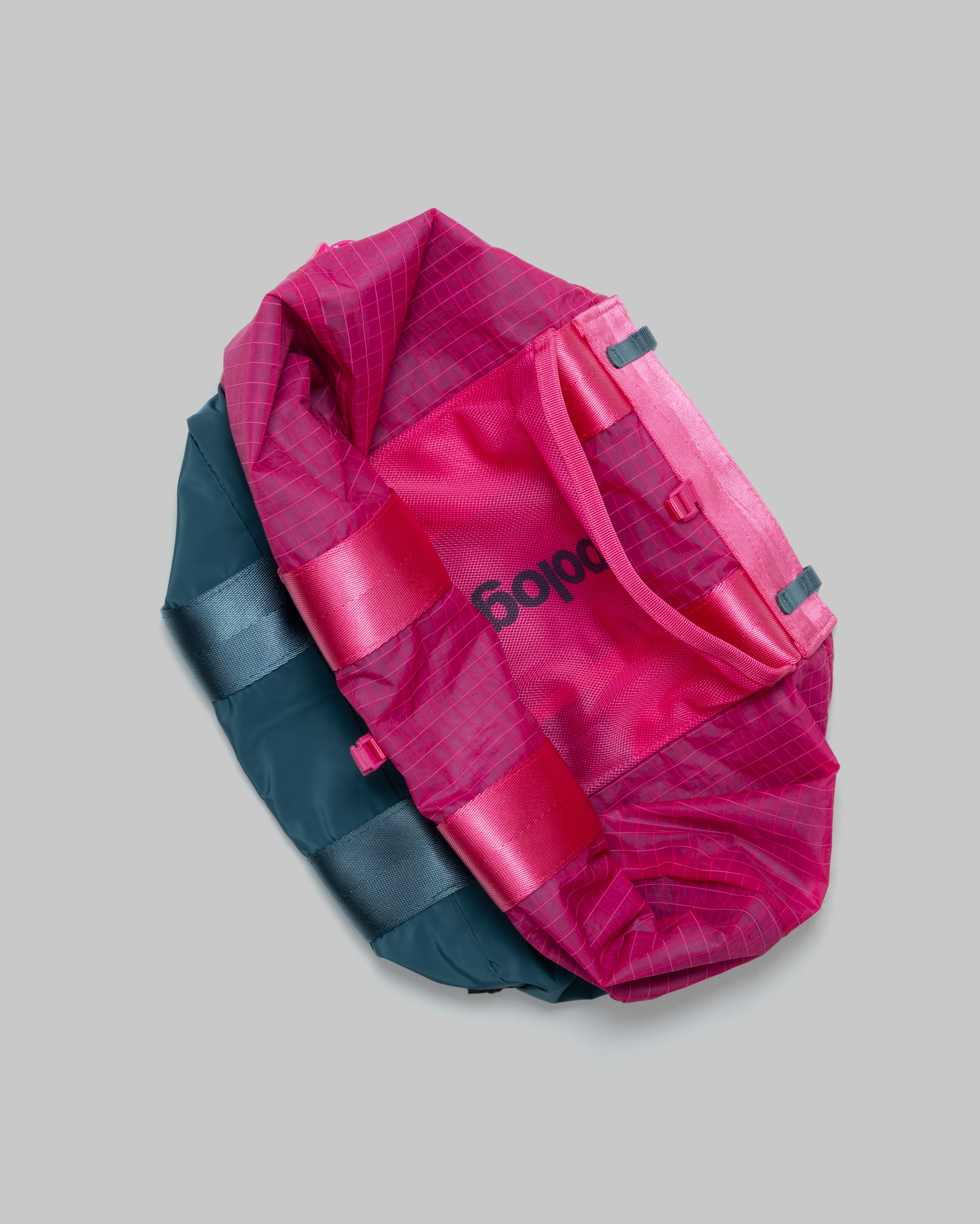 Summit Tote Wide Small（サミット トート ワイド スモール）