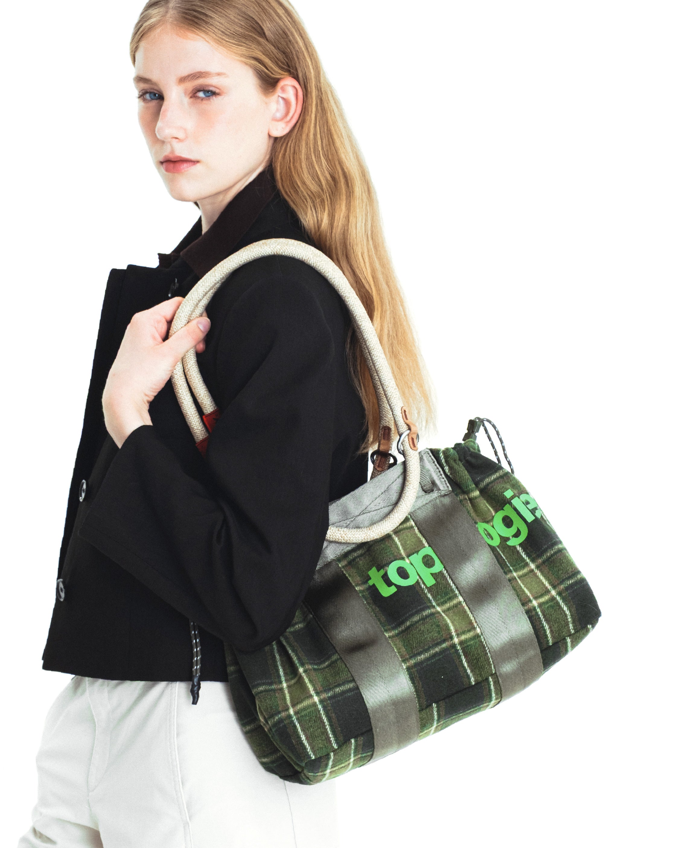 Tote トート – Topologie (トポロジー)